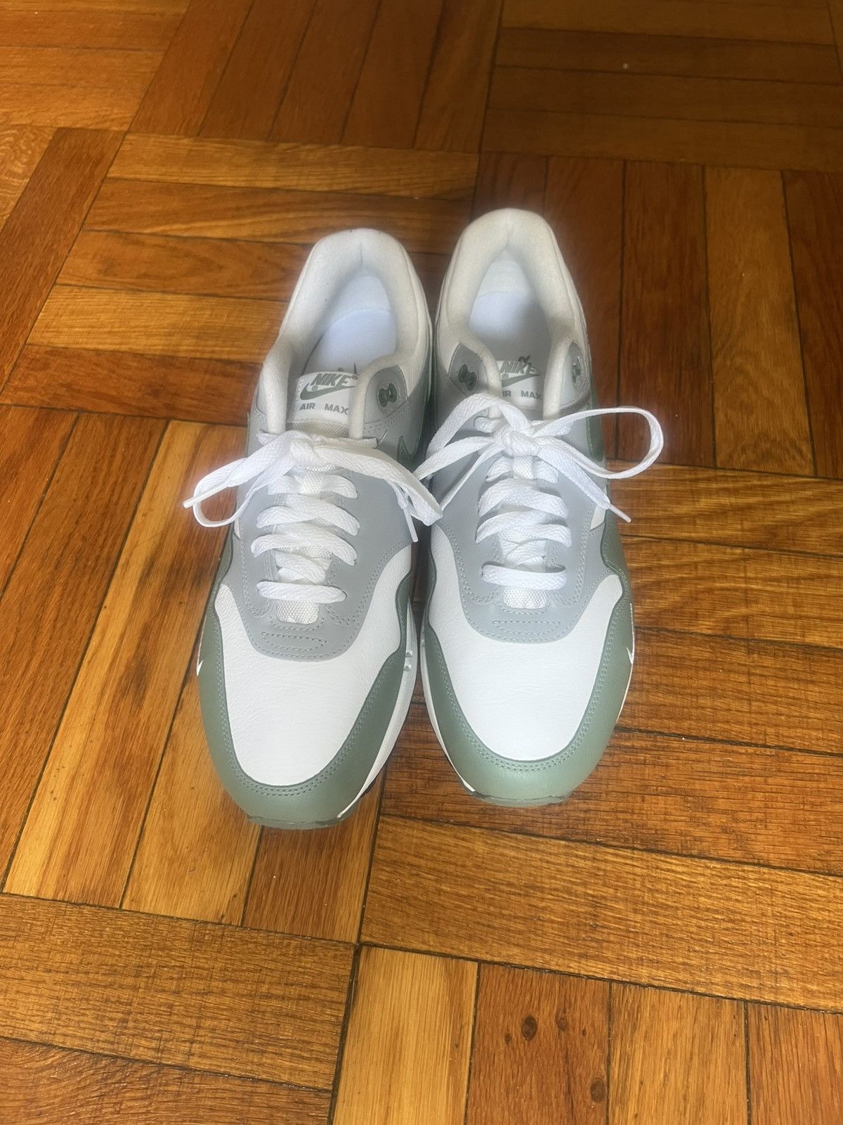 Nike Nike Air Max 1 Premium Spiral Sage Size US 12 / EU 45 - 1 Thumbnail