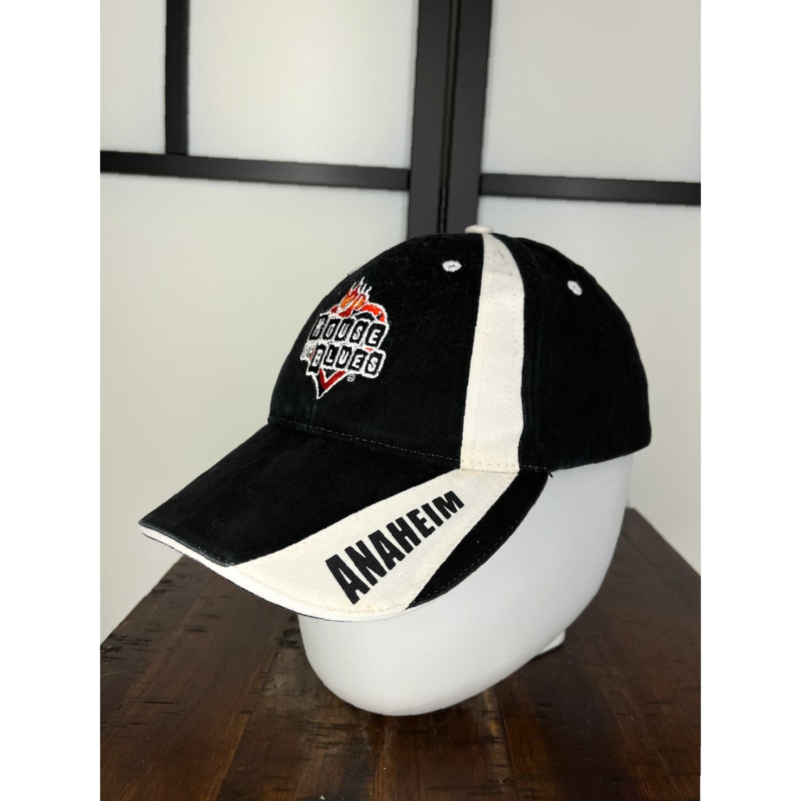 Vintage House of Blues Hat Cap Strap Back Adult One Size Black Cotton Music Logo, Baseball Cap, Twill, Adjustable Men Size ONE SIZE - 4 Thumbnail