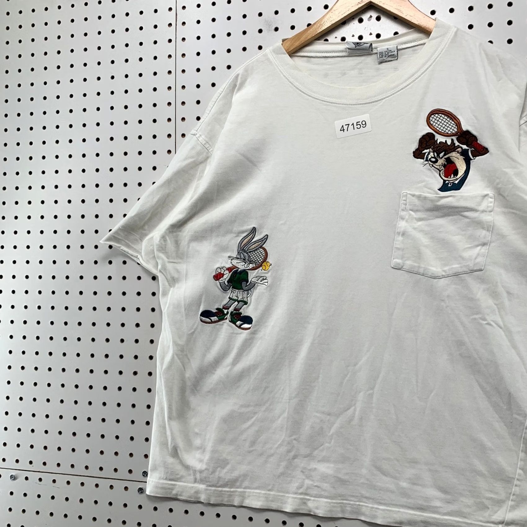 Vintage VINTAGE Bugs Bunny Shirt Mens Large White Pocket Embroidered Tennis Size US L / EU 52-54 / 3 - 5 Thumbnail