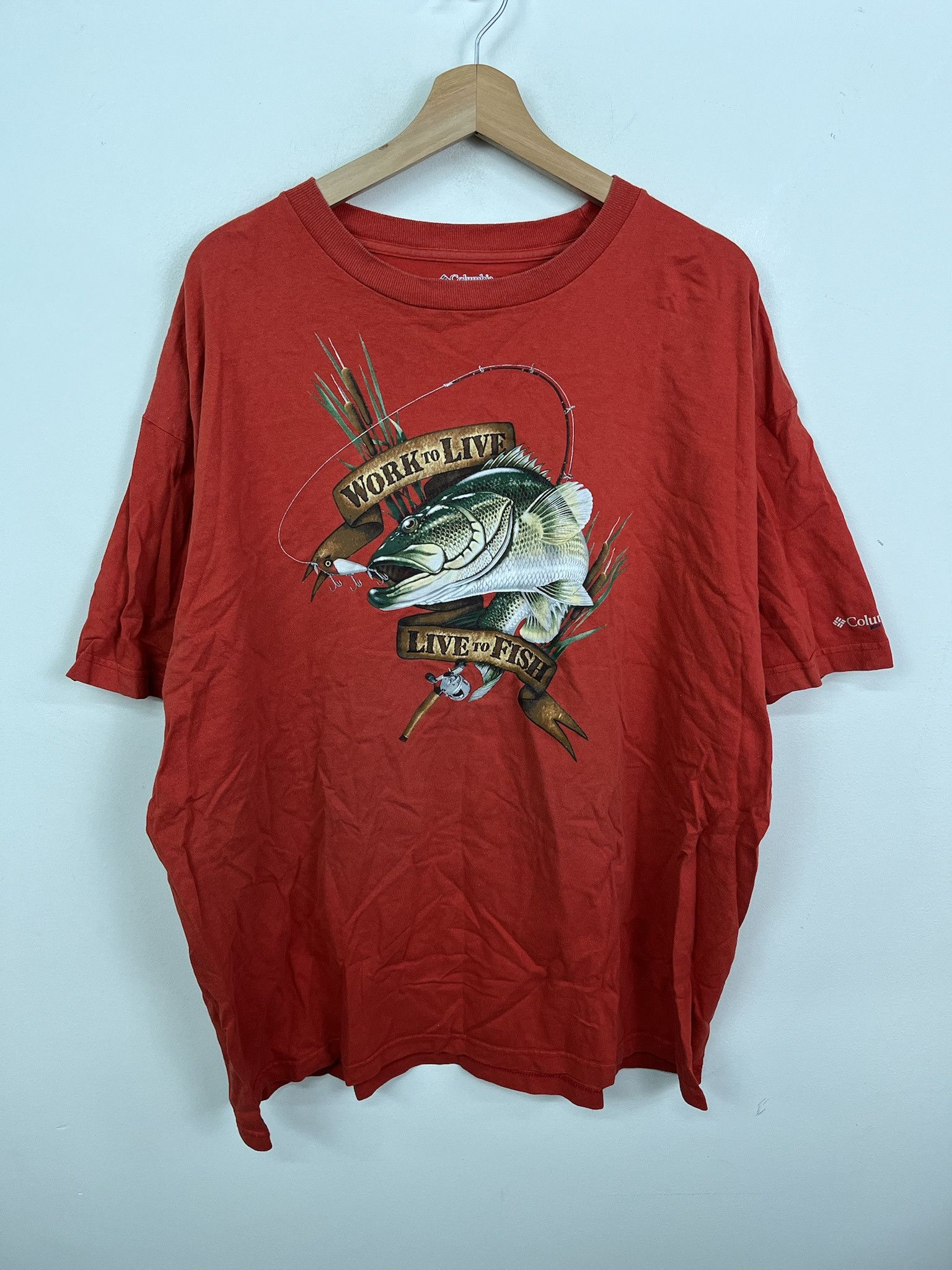 Columbia Vintage Columbia Work to Live Live to Fish Fishing Tee Shirt Size XL Size US XL / EU 56 / 4 - 1 Thumbnail