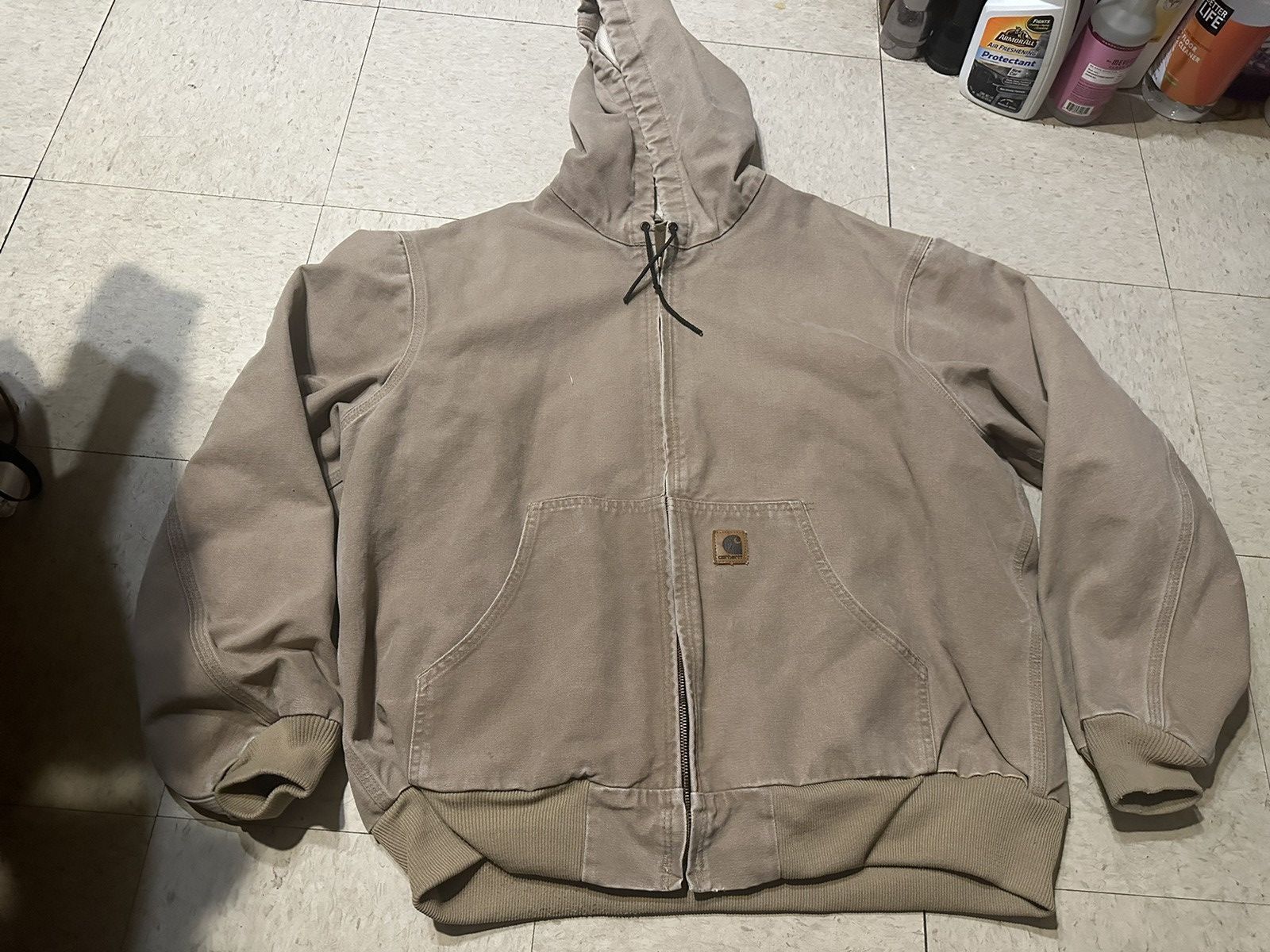 image of Vintage Carhartt Active Jacket Faded in Beige, Men's (Size XL)