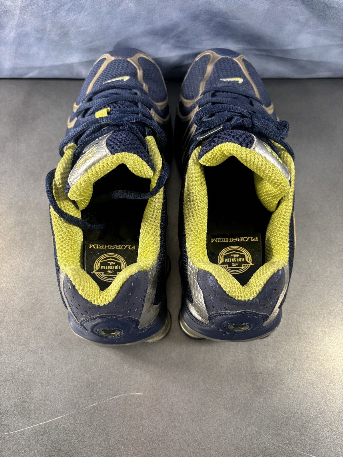 Nike 2004 Nike Shox Turb OZ 2000s Vintage Nike Y2K Blue + Running Size US 10.5 / EU 43-44 - 14 Thumbnail