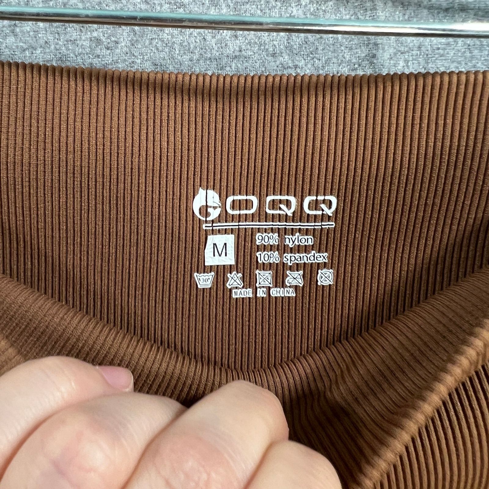 Other OQQ 2 PC Crop Long Sleeve Top and Short Bottom Brown Size M / US 6-8 / IT 42-44 - 4 Thumbnail