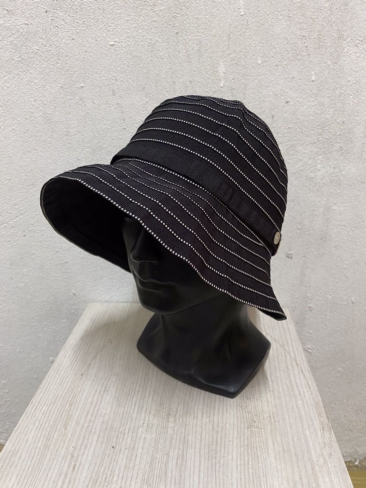 Japanese Brand Japanese Brand Stripe Design Bucket Hat Size ONE SIZE - 3 Thumbnail