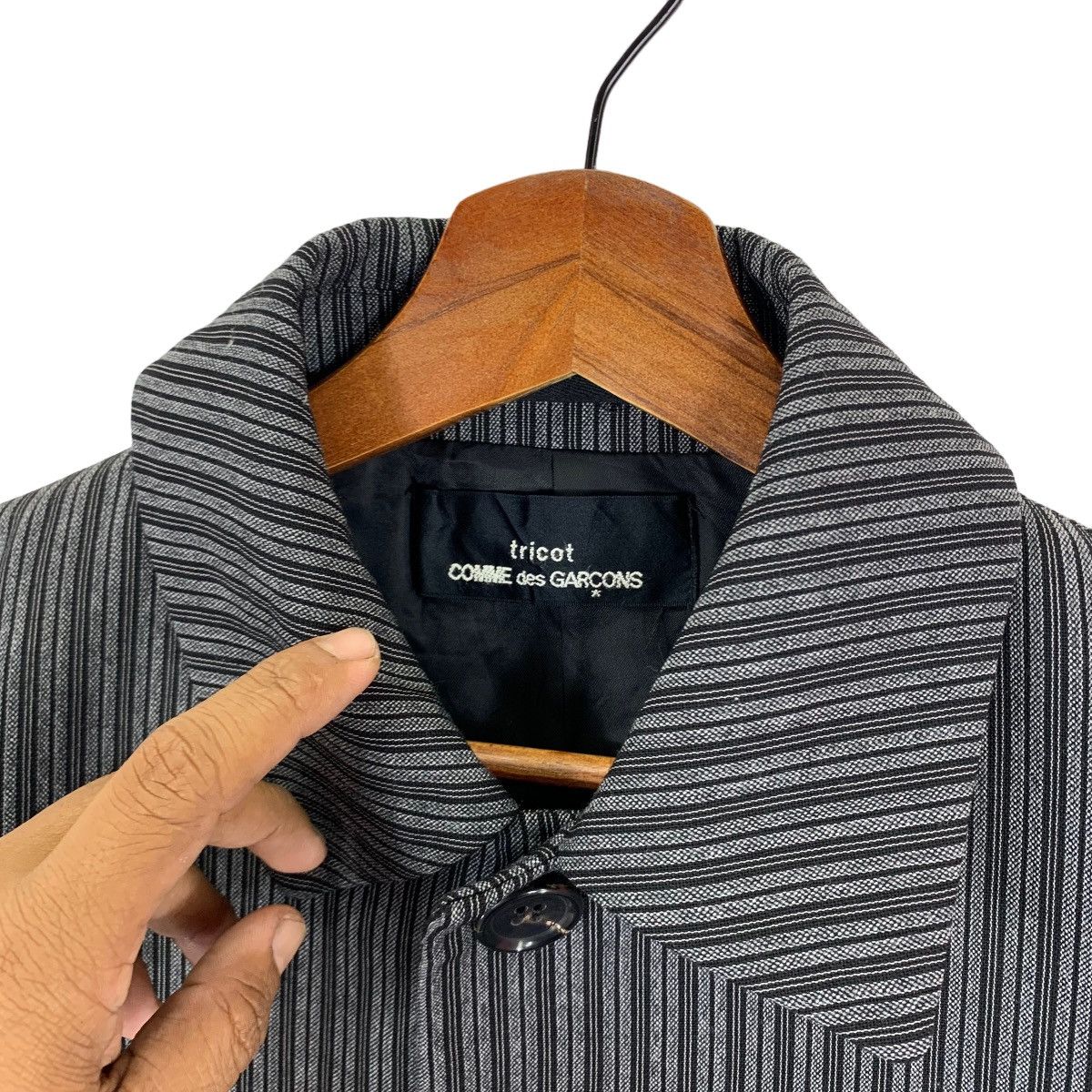 Comme des Garcons × Comme des Garcons Homme VINTAGE 1999 COMME DES GARCONS TRICOTS BUTTON LONG JACKET Size M / US 6-8 / IT 42-44 - 4 Thumbnail