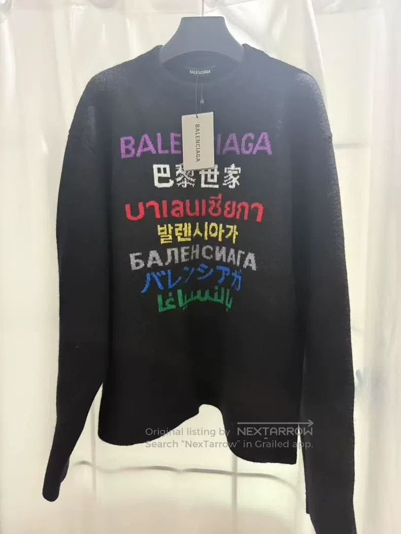 Balenciaga Balenciaga Seven languages sweater, size M Size US M / EU 48-50 / 2 - 1 Thumbnail