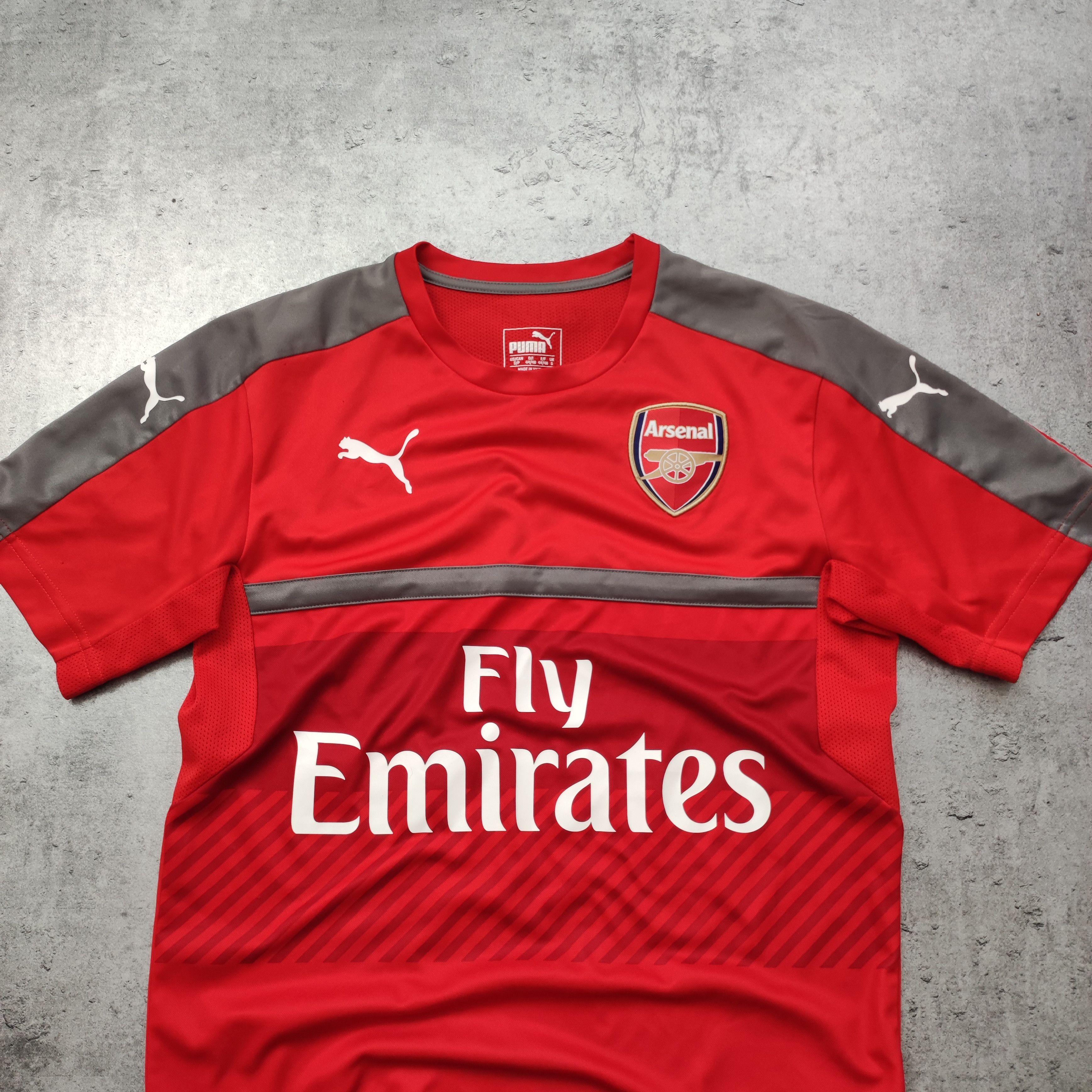 Vintage RARE 16/17 Puma x Arsenal London Training Football Jersey Size US S / EU 44-46 / 1 - 3 Thumbnail