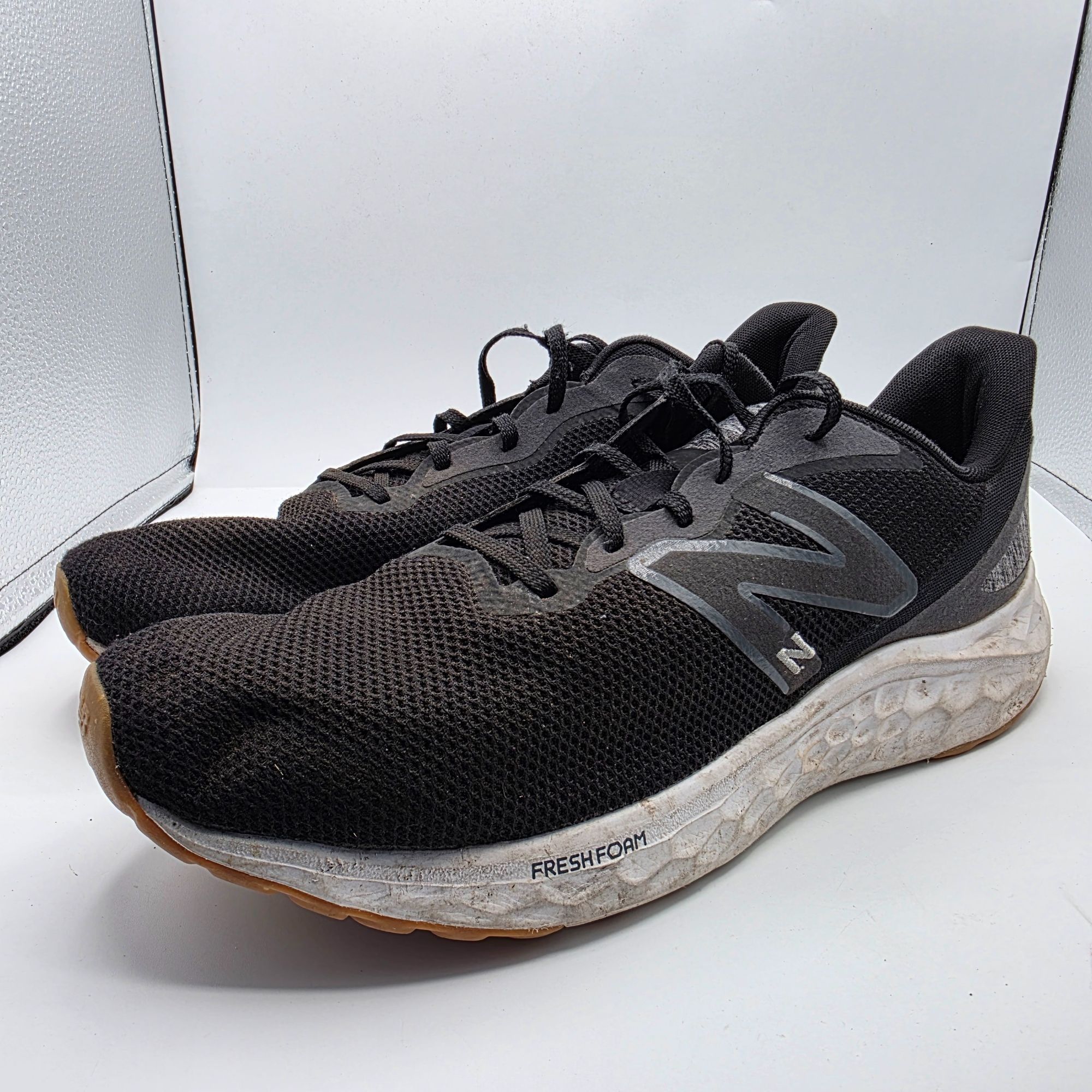 New Balance New Balance Fresh Foam Arishi v4 Mens Size 15 Black Silver G Size US 15 / EU 48 - 4 Thumbnail