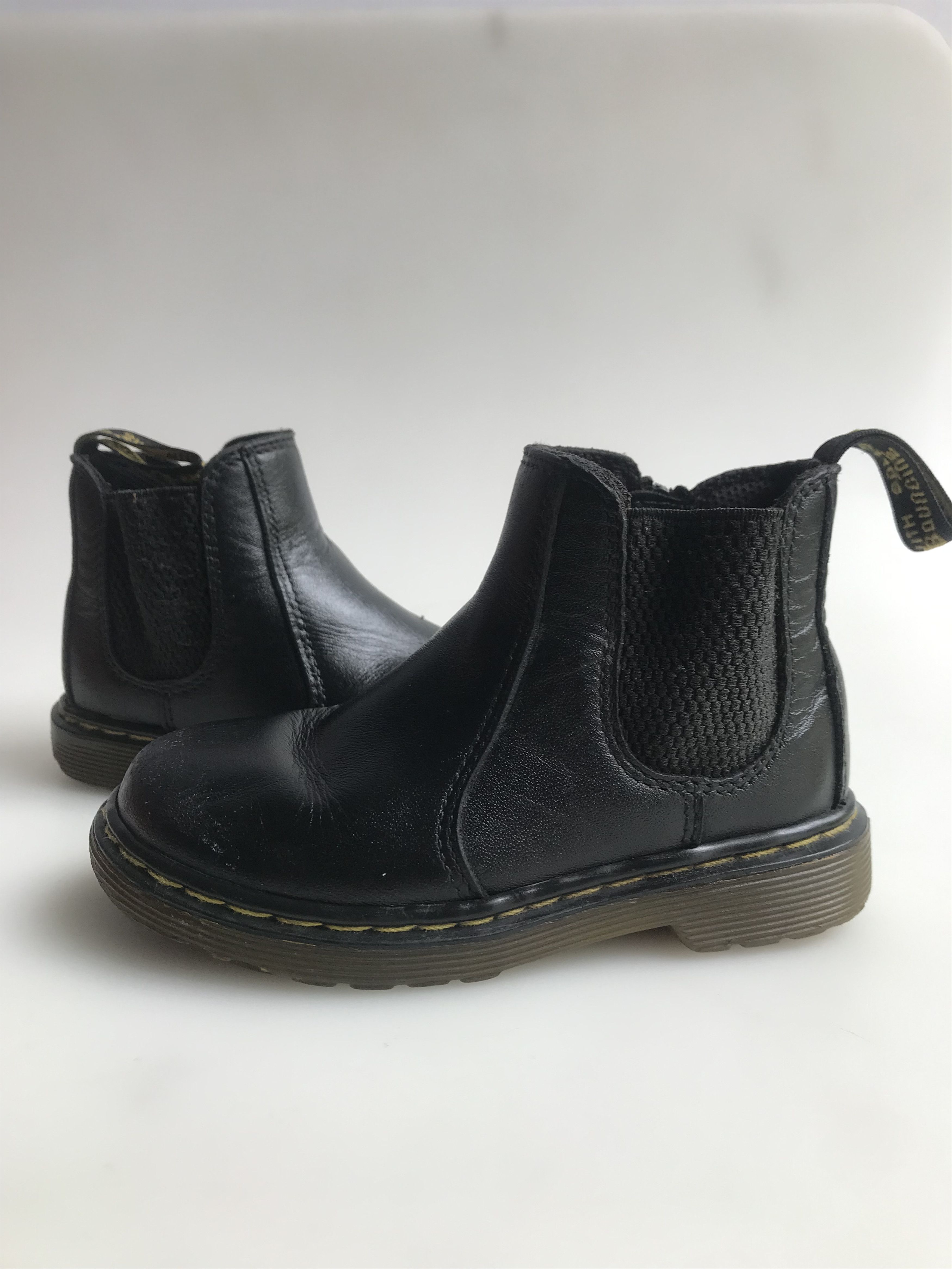 Dr. Martens Dr Martens kids boots Chelsea Boots Black Smooth leather Size US 5 / EU 37 - 1 Thumbnail
