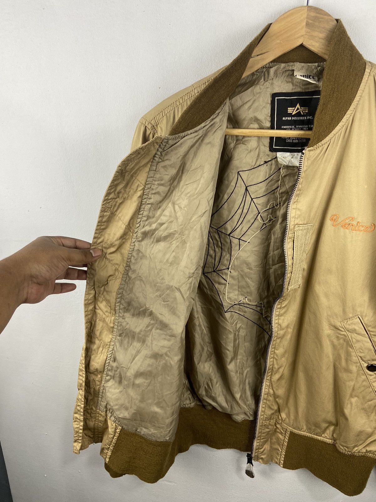 Alpha Industries × Vintage Alpha Industries X Venice Bomber Jacket Size US L / EU 52-54 / 3 - 16 Thumbnail