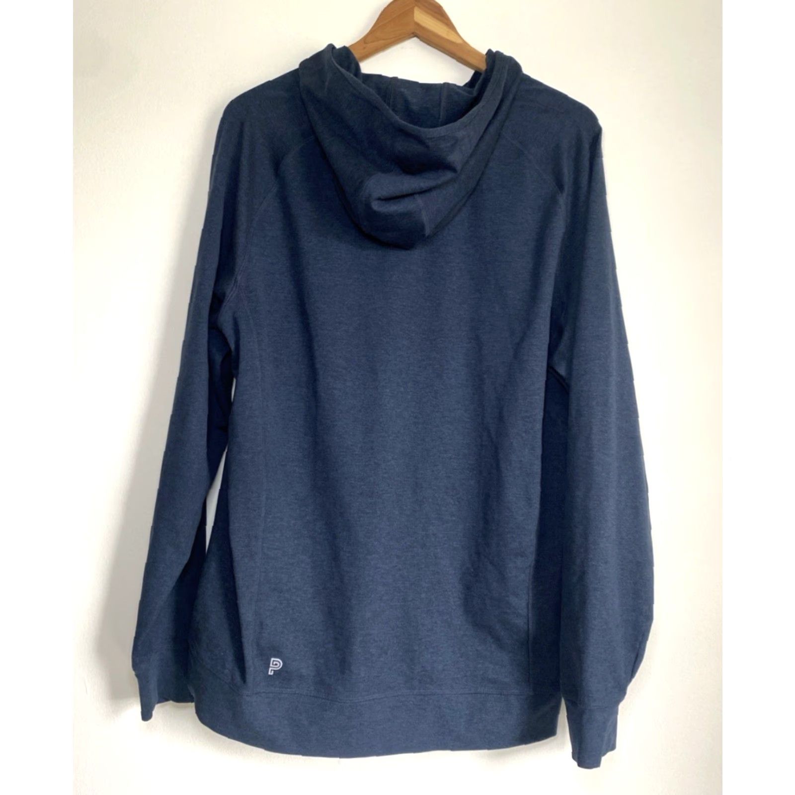 Vintage Public Rec Men’s Politan Hoodie in Midnight L Hoodie Men’s Blue Politan Midnight L Public Rec City Sports Hooded Sweatshirt Mens Size US L / EU 52-54 / 3 - 3 Thumbnail