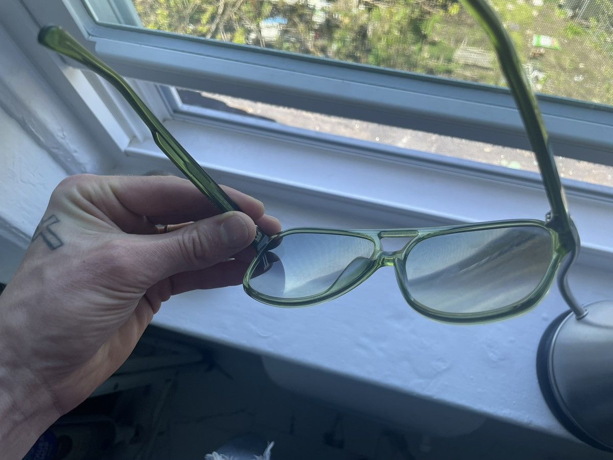 Celine Céline Paris Translucent Green Aviator Sunglasses Size ONE SIZE - 6 Thumbnail