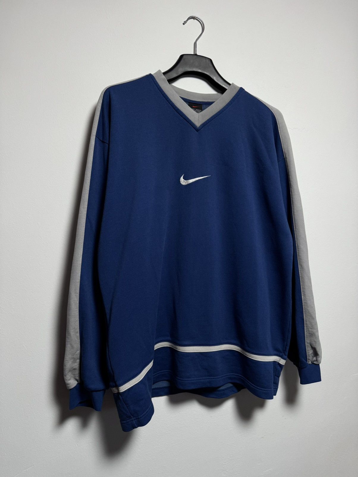 Nike Vintage Nike Center Swoosh Pullover 90s Sweatshirt Y2K Size US L / EU 52-54 / 3 - 3 Thumbnail