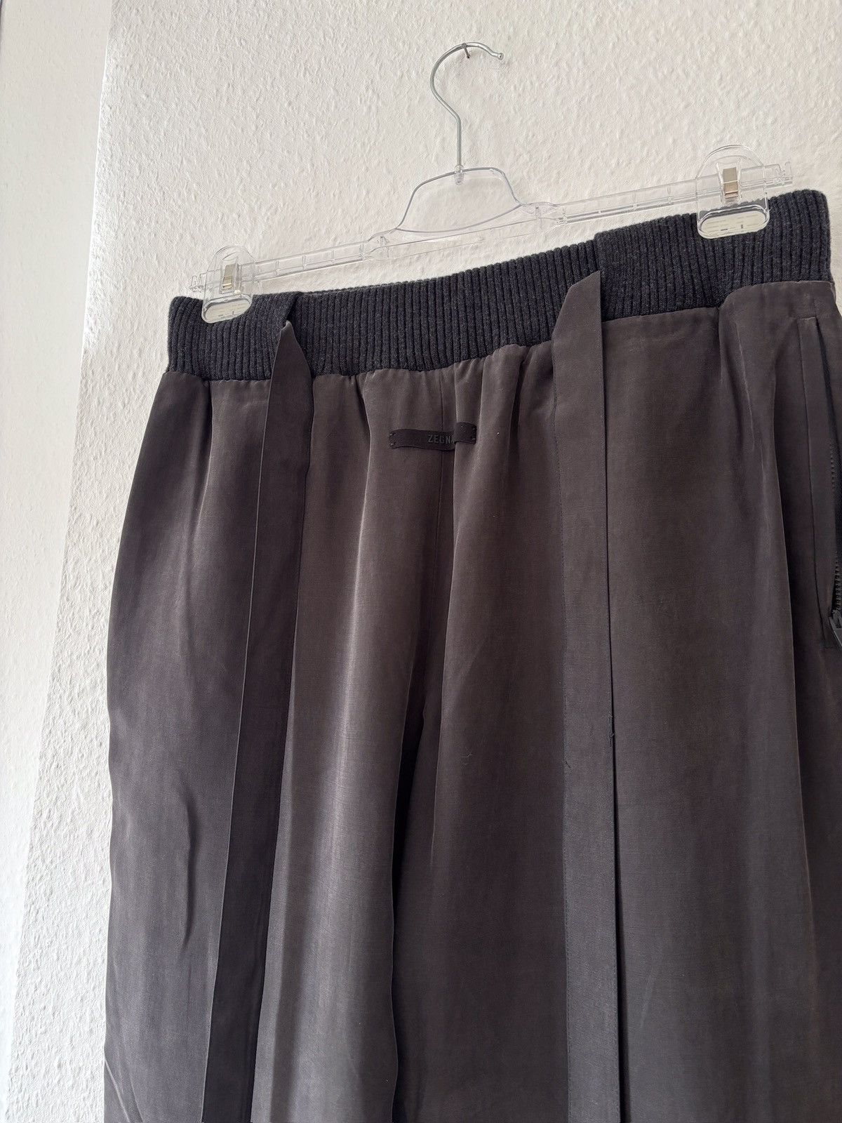Ermenegildo Zegna × Fear of God Fear of God Zegna Silk Sweats Size US 34 / EU 50 - 3 Thumbnail