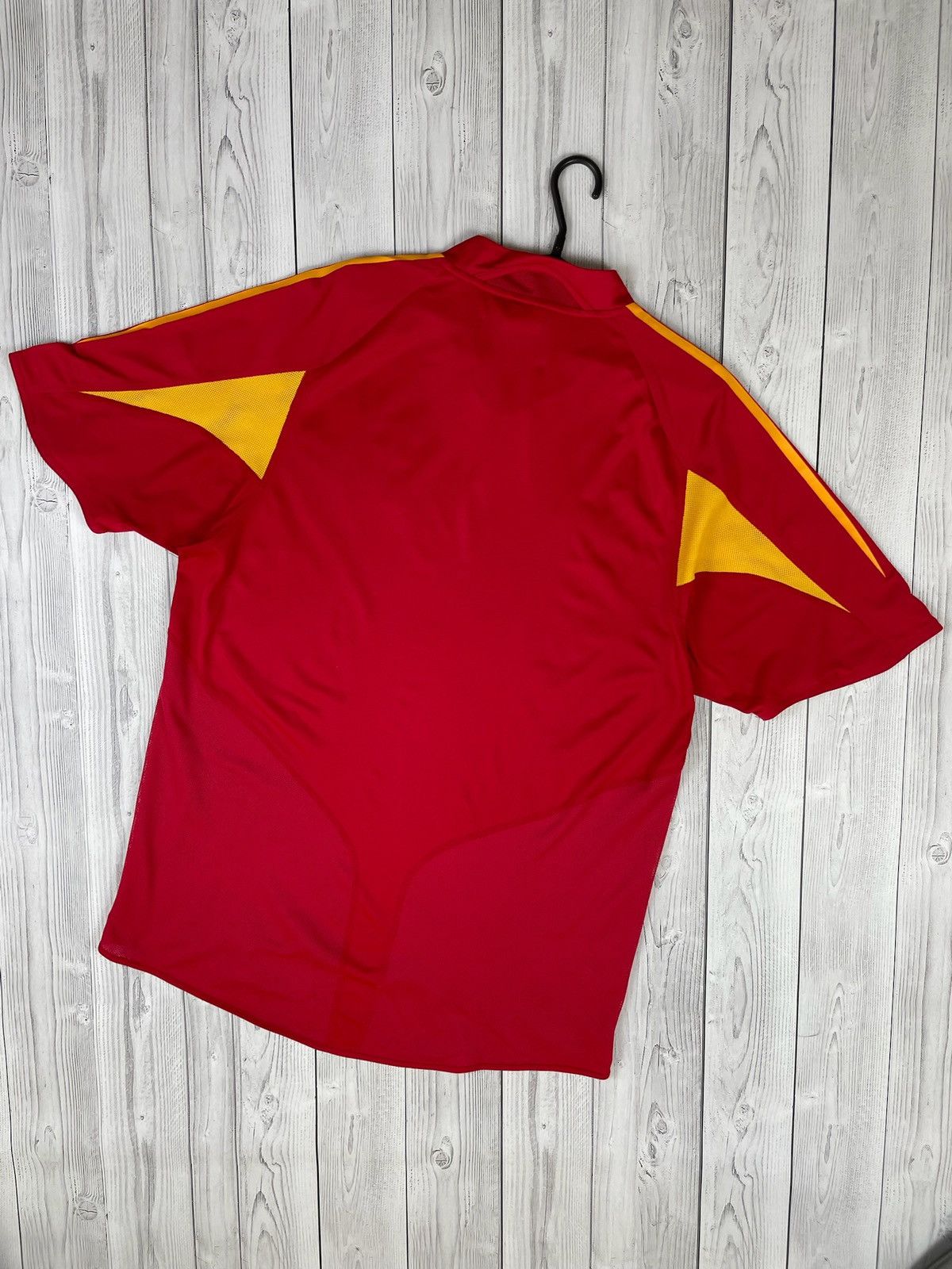 Adidas Vintage adidas Spain soccer jersey size XL Espania Size US XL / EU 56 / 4 - 6 Thumbnail