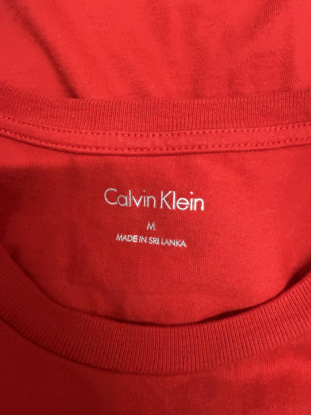 Calvin Klein Calvin Klein Red Graphic Logo T-Shirt Size US M / EU 48-50 / 2 - 4 Thumbnail