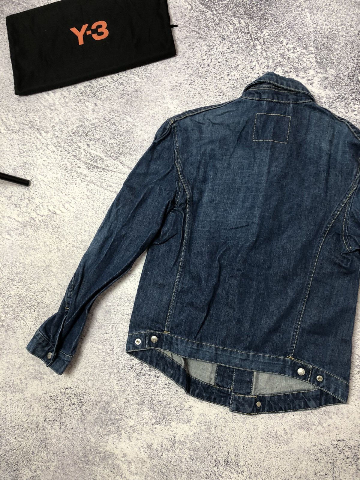 Levi's × Vintage Women’s Jean jacket Levi’s vintage size S made in USA y2k Size S / US 4 / IT 40 - 8 Thumbnail