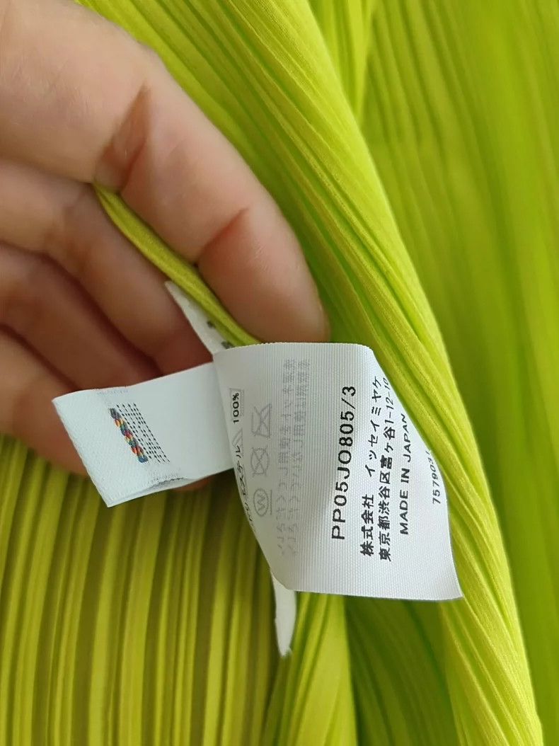 Issey Miyake Issey Miyake size:3 A light green pleated cardigan Size S / US 4 / IT 40 - 6 Thumbnail