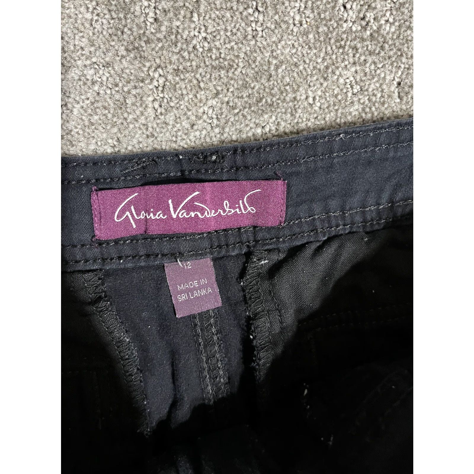 Gloria Vanderbilt VINTAGE Gloria Vanderbilt Gloria Vanderbilt Amanda Jeans Straight Slim High Rise Black 12 Womens 28in Inseam US 12 Mens? Size 34" / US 12 / IT 48 - 5 Thumbnail