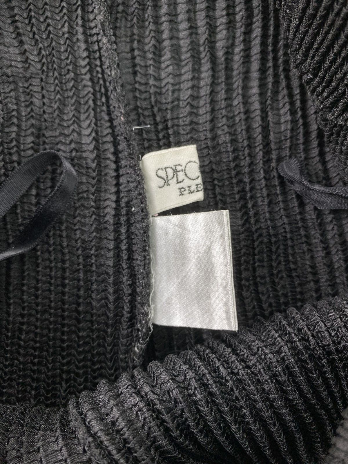 Japanese Brand Vintage Specchio Pleats Please Issey Miyake Balloon Pants Size US 28 / EU 44 - 9 Thumbnail