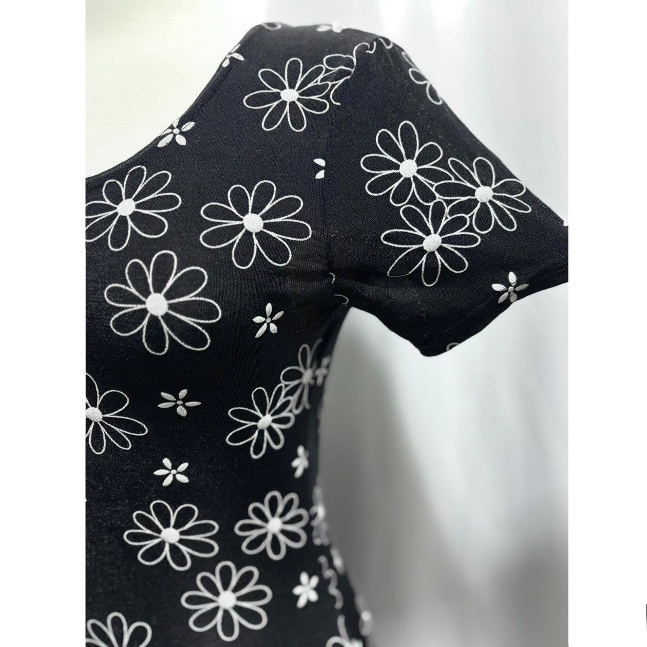 Designer × Other × Vintage Black Maxi Dress White Floral Active USA Size S Repaired Pit Size S / US 4 / IT 40 - 4 Thumbnail