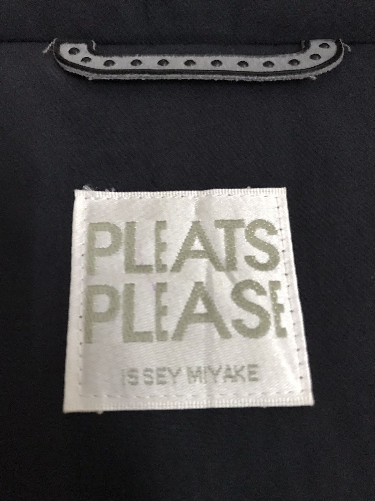 Issey Miyake Issey Miyake Pleats Please Black Long Coat Jacket Size US M / EU 48-50 / 2 - 3 Thumbnail