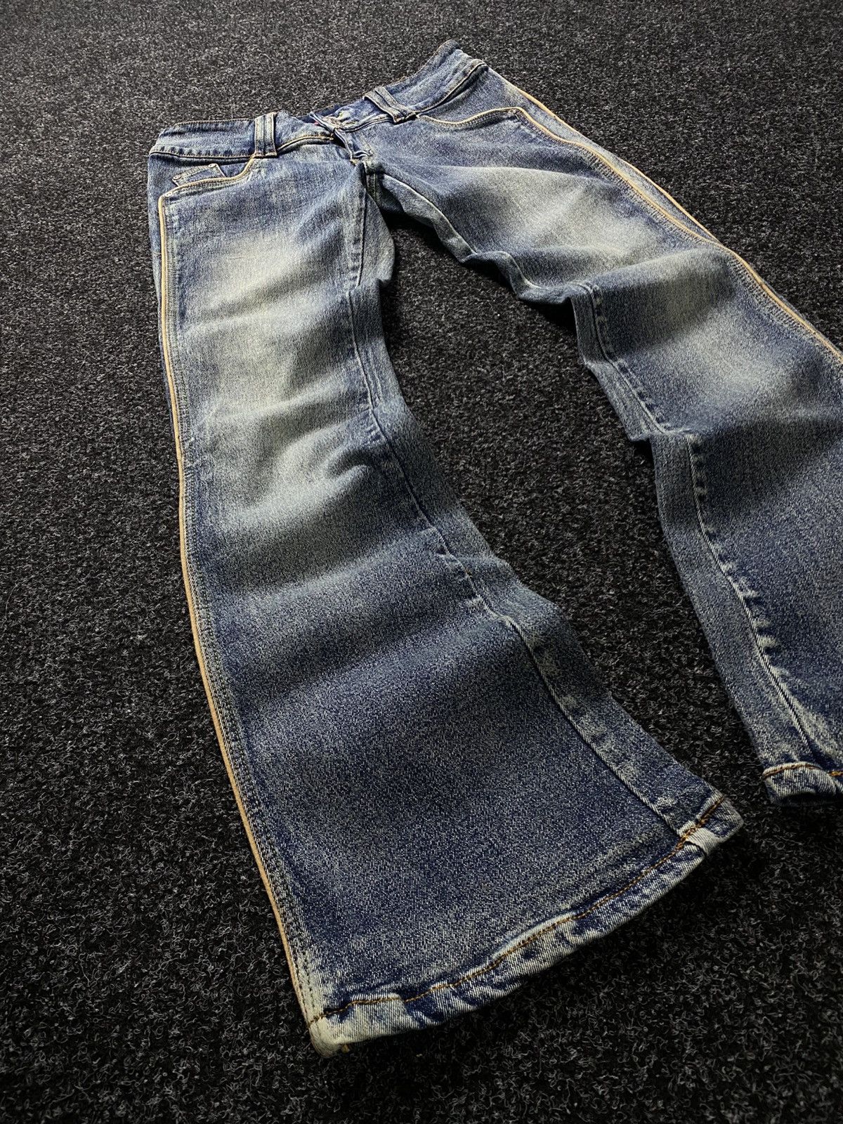 Hysteric Glamour × If Six Was Nine × Le Grande Bleu (L.G.B.) Vintage 90s japan flared mid wash denim y2k style Size 31" - 3 Thumbnail