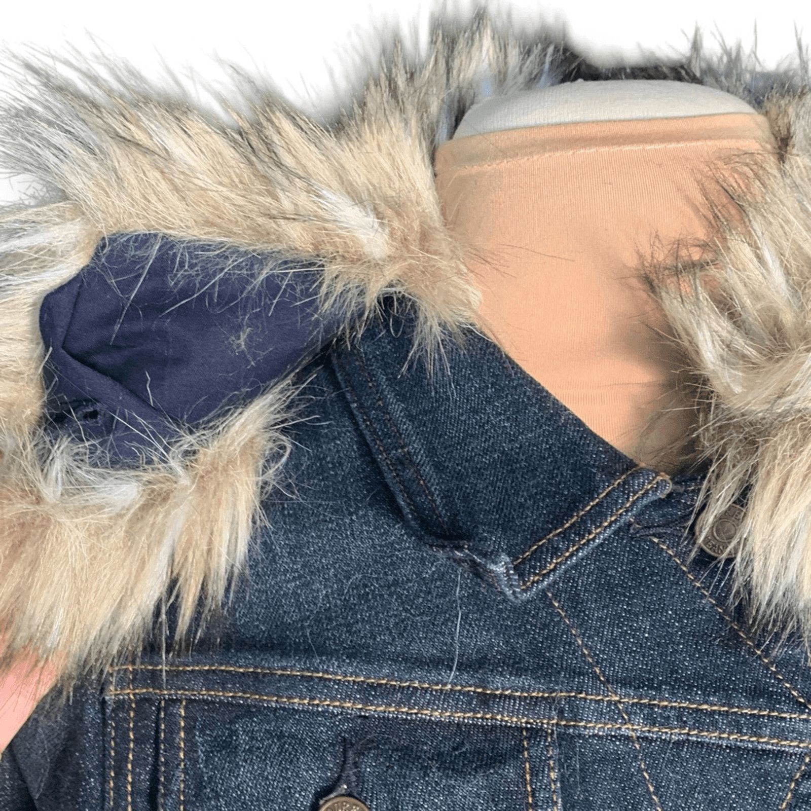 Vintage Vintage Ralph Lauren Denim Jacket Faux Fur Collar Western Size M / US 6-8 / IT 42-44 - 11 Thumbnail