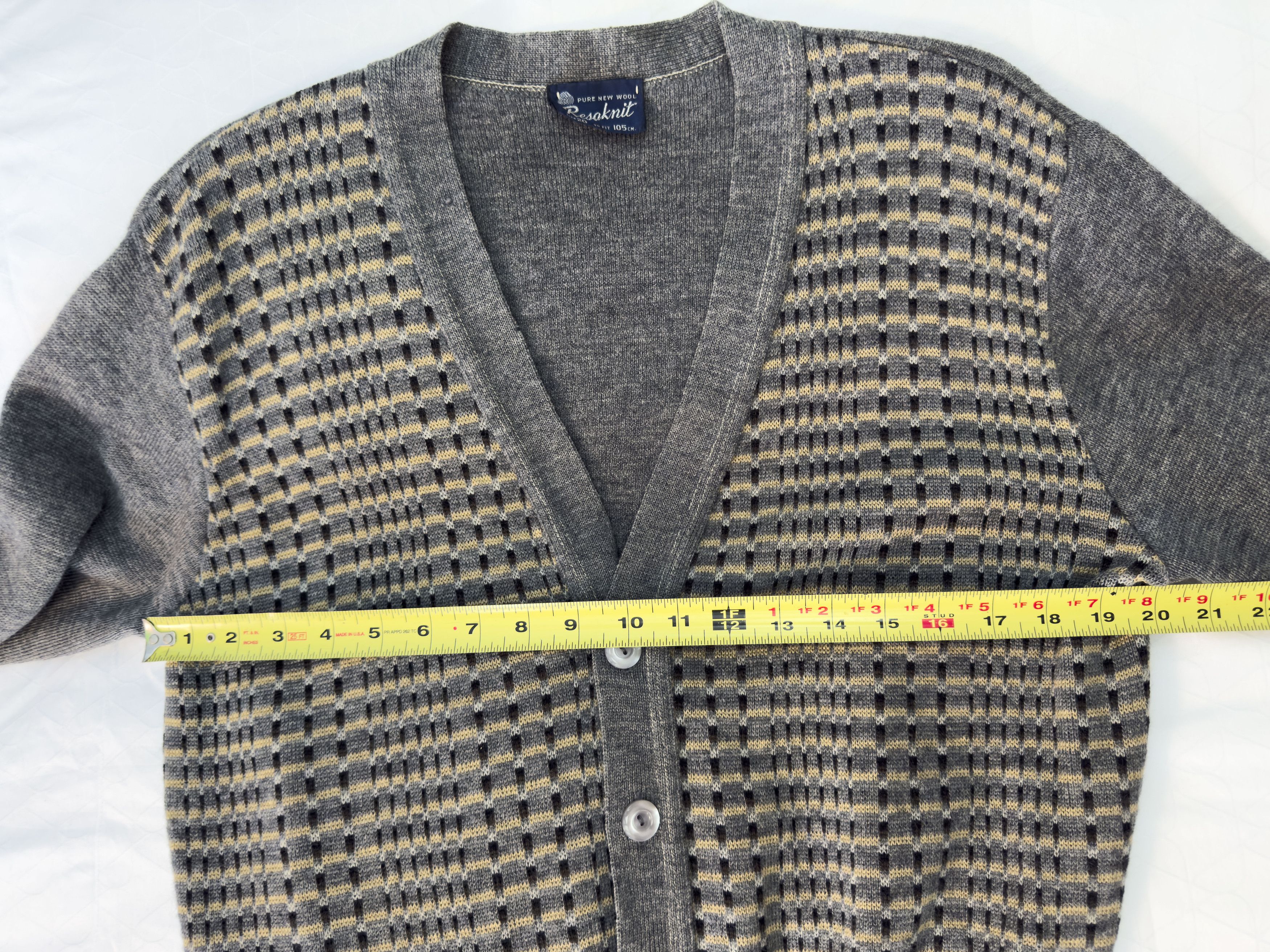 Other Vintage Resaknit Pure New Wool Checker Cardigan Sweater Size US L / EU 52-54 / 3 - 12 Thumbnail