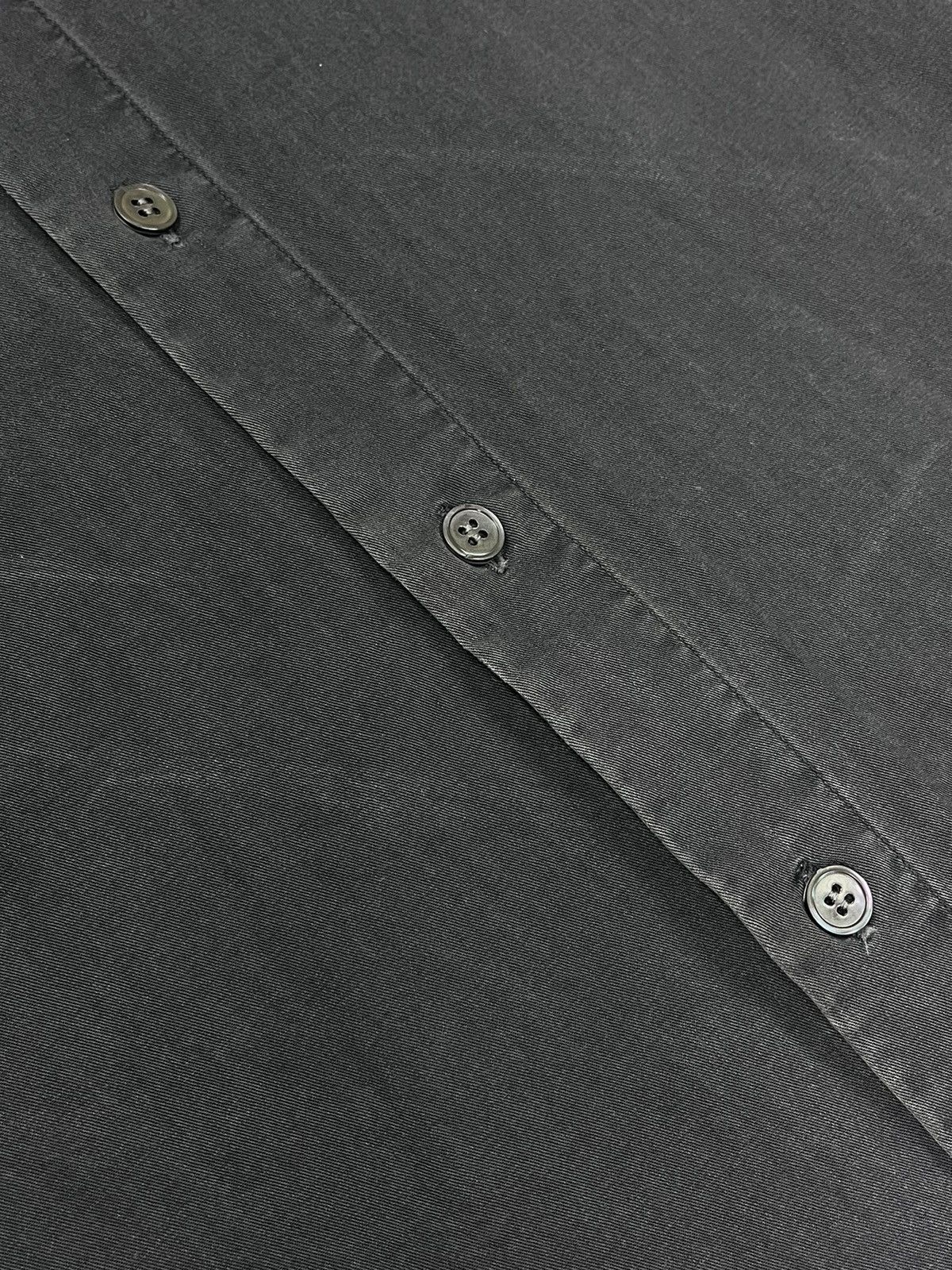 Helmut Lang Helmut Lang - 90’s Embroidered « HL » Button Up Size US M / EU 48-50 / 2 - 4 Thumbnail