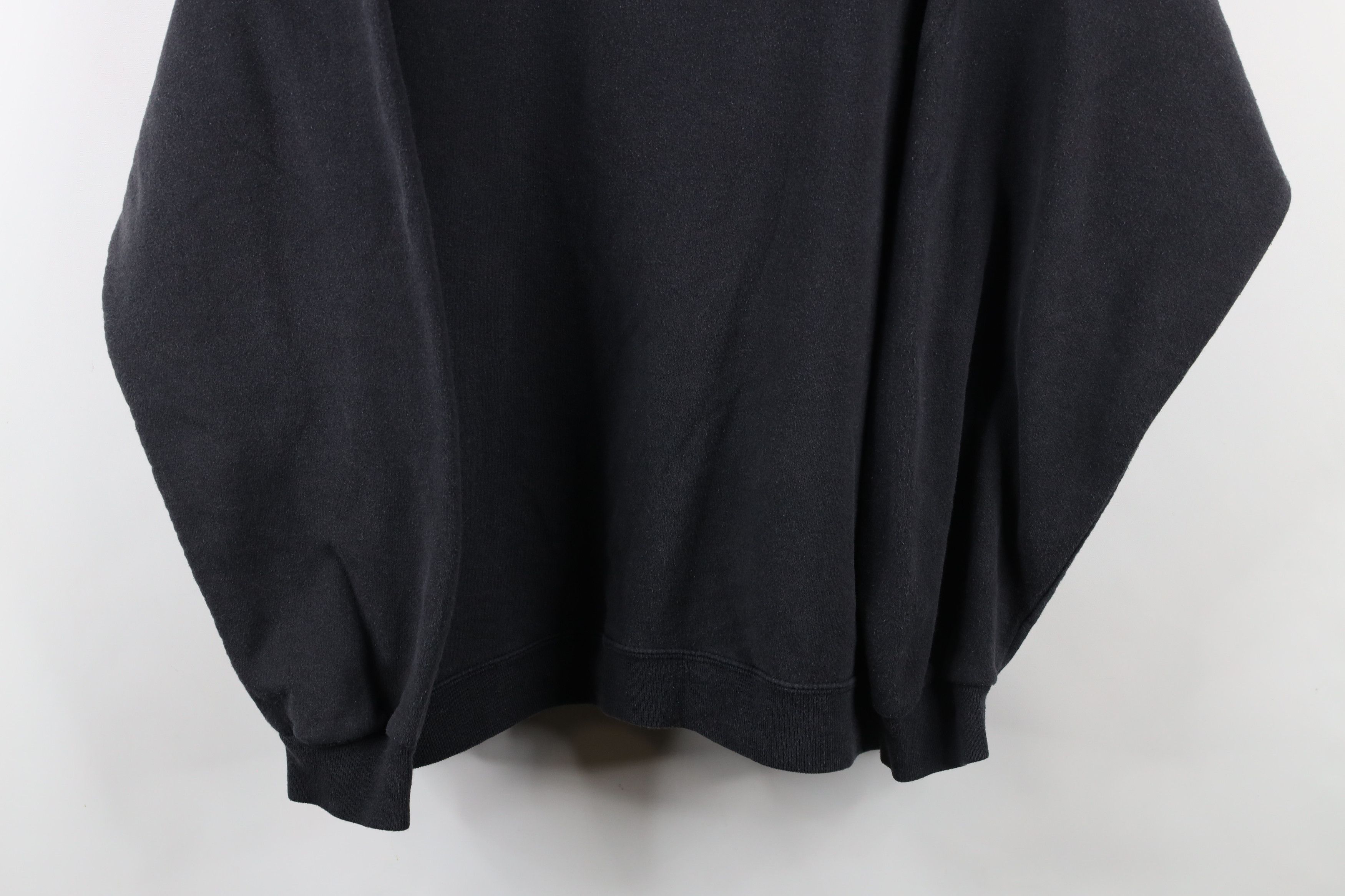 Vintage Vintage 90s Streetwear Faded Blank Crewneck Sweatshirt Black Size US XL / EU 56 / 4 - 3 Thumbnail