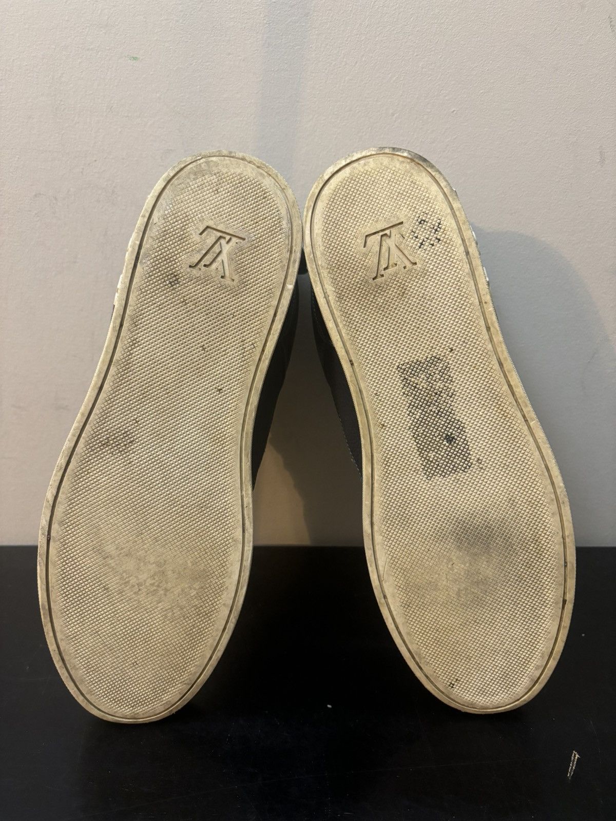 Kanye West × Louis Vuitton Louis Vuitton Kanye West Don Anthracite White Size US 8 / EU 41 - 7 Thumbnail