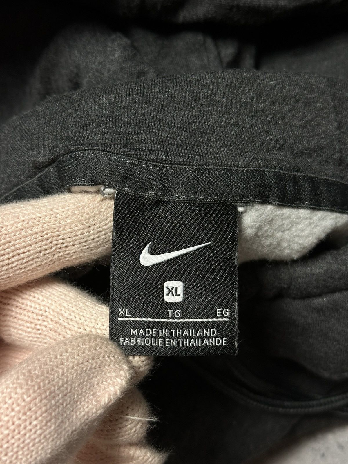 Nike Nike FC Barcelona Soccer Ninja Hoodie Size US XL / EU 56 / 4 - 9 Thumbnail
