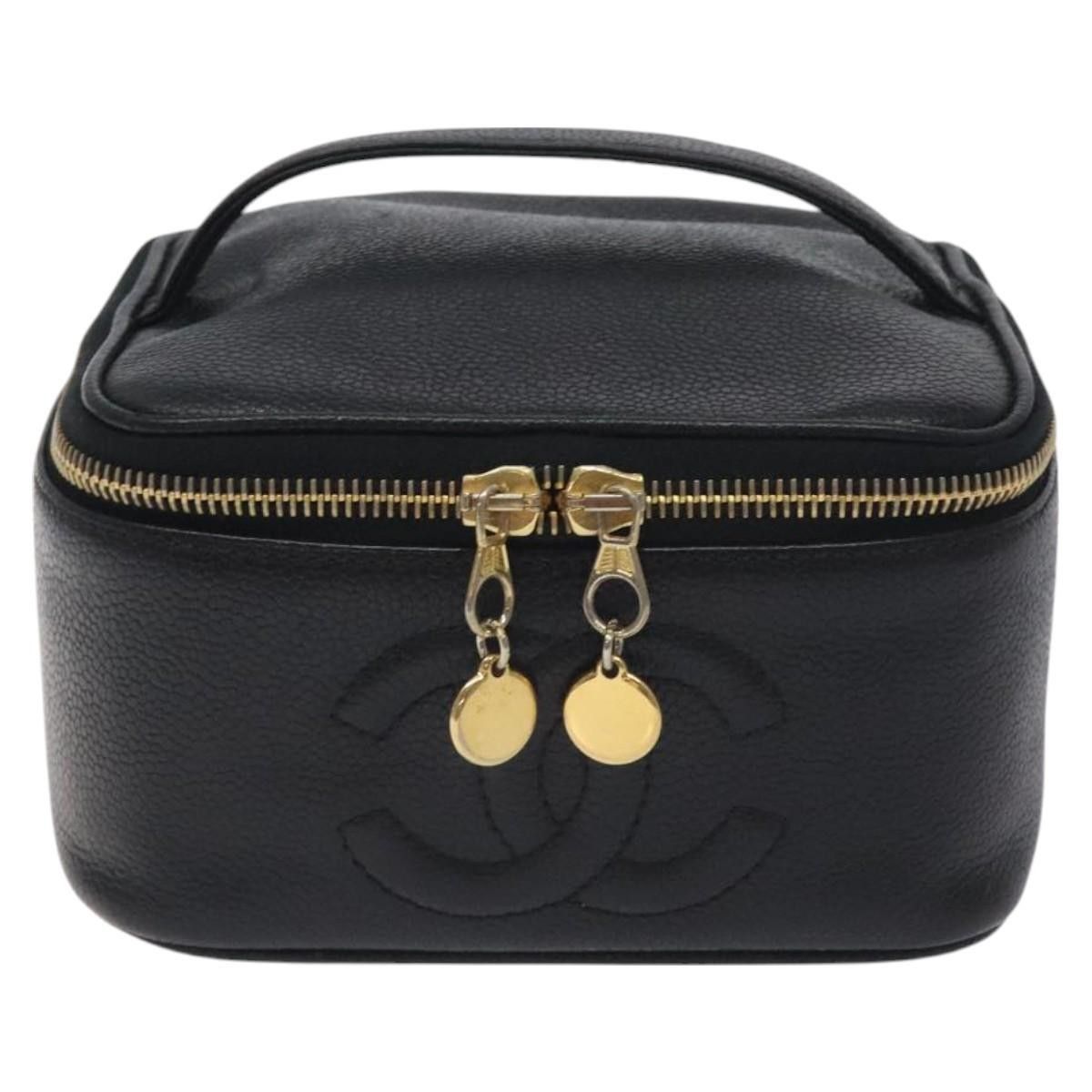 Chanel Chanel Vintage Timeless Cosmetic Case Caviar Size ONE SIZE - 1 Thumbnail