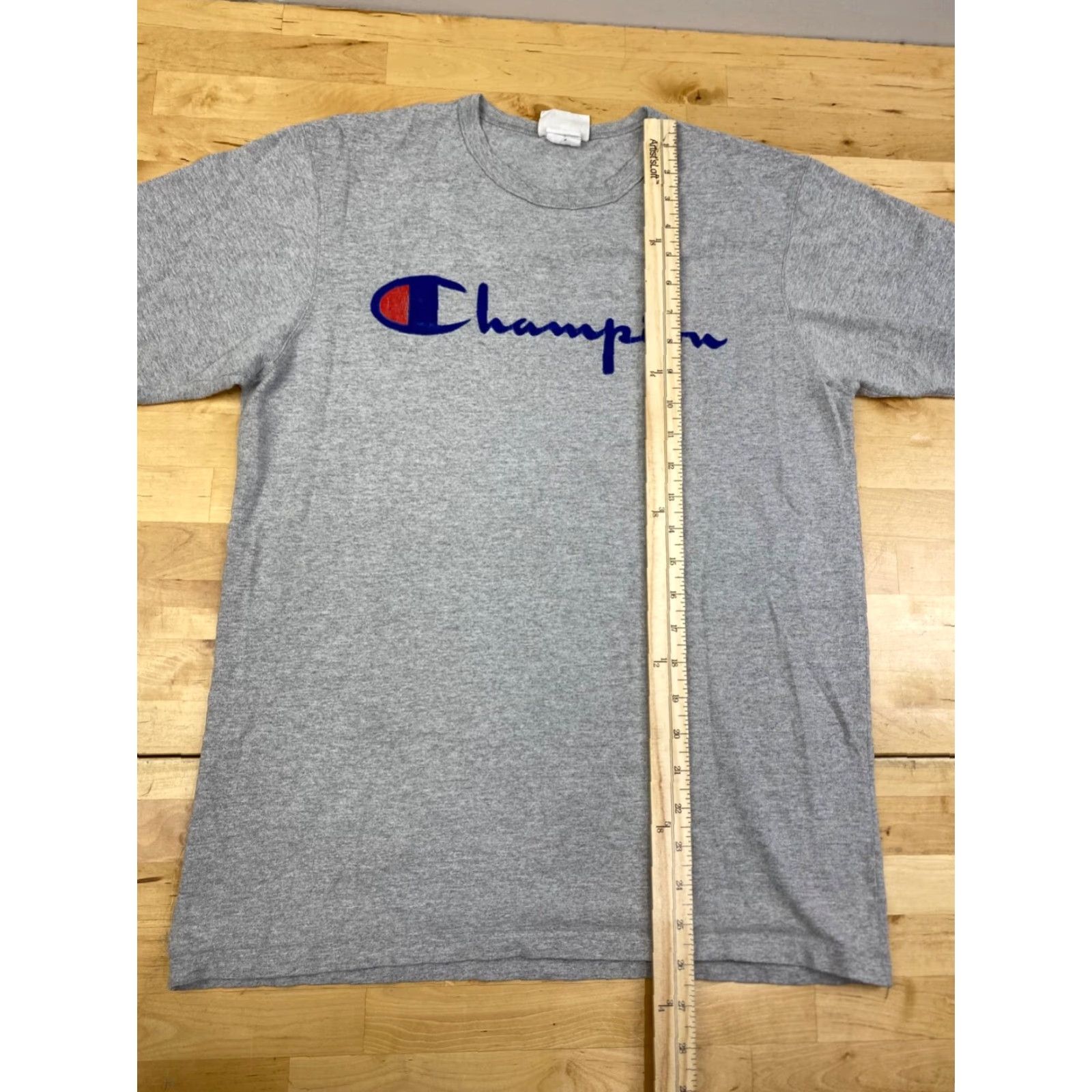 Champion VINTAGE Champion T Shirt Mens M Gray Velvet Logo Short Sleeve Casual 10542 Size US M / EU 48-50 / 2 - 4 Thumbnail