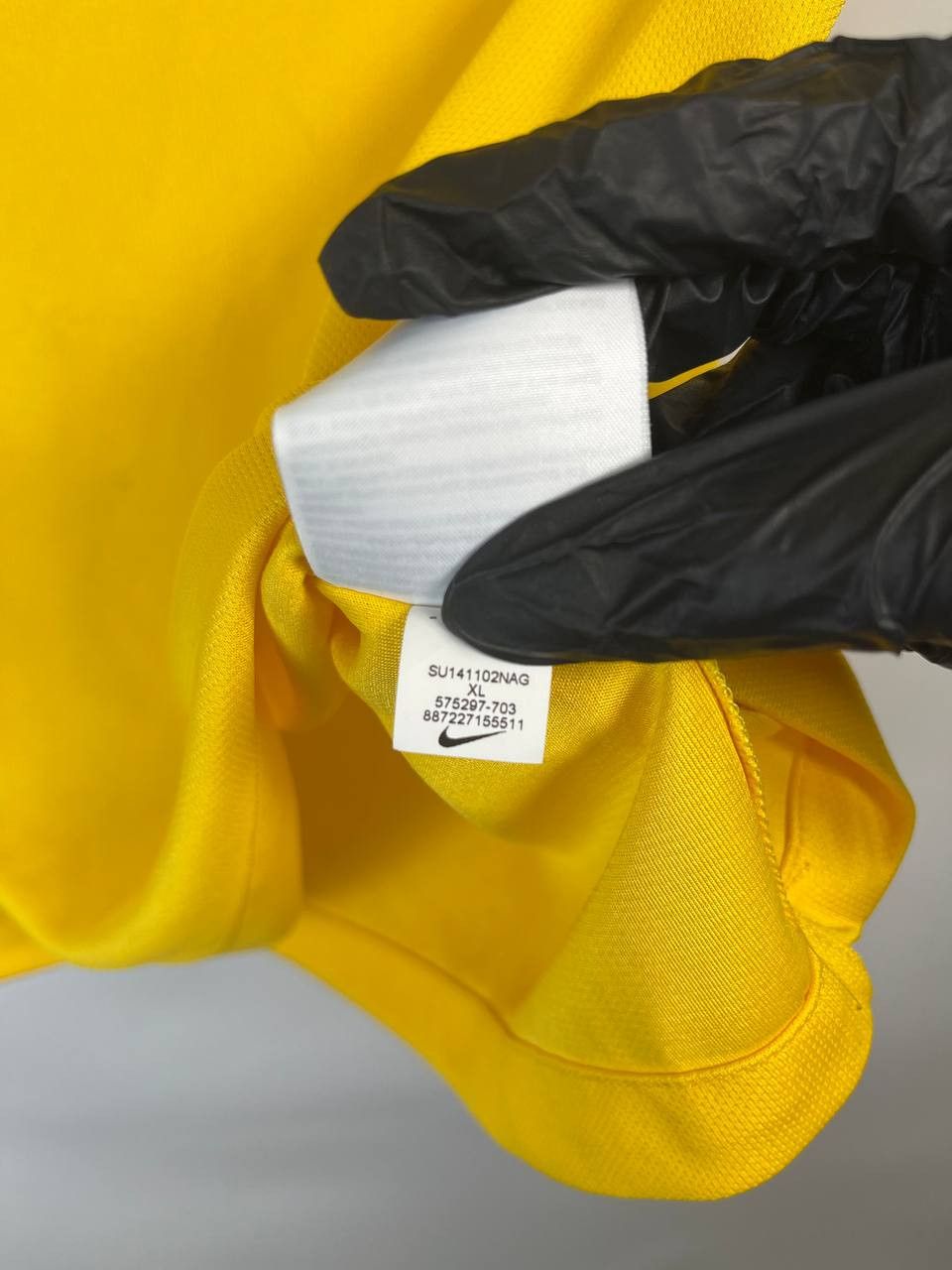Nike BRAZIL 2014 HOME SHIRT CBF AUTHENTIC NIKE 575297-703 Size S Size US S / EU 44-46 / 1 - 3 Thumbnail