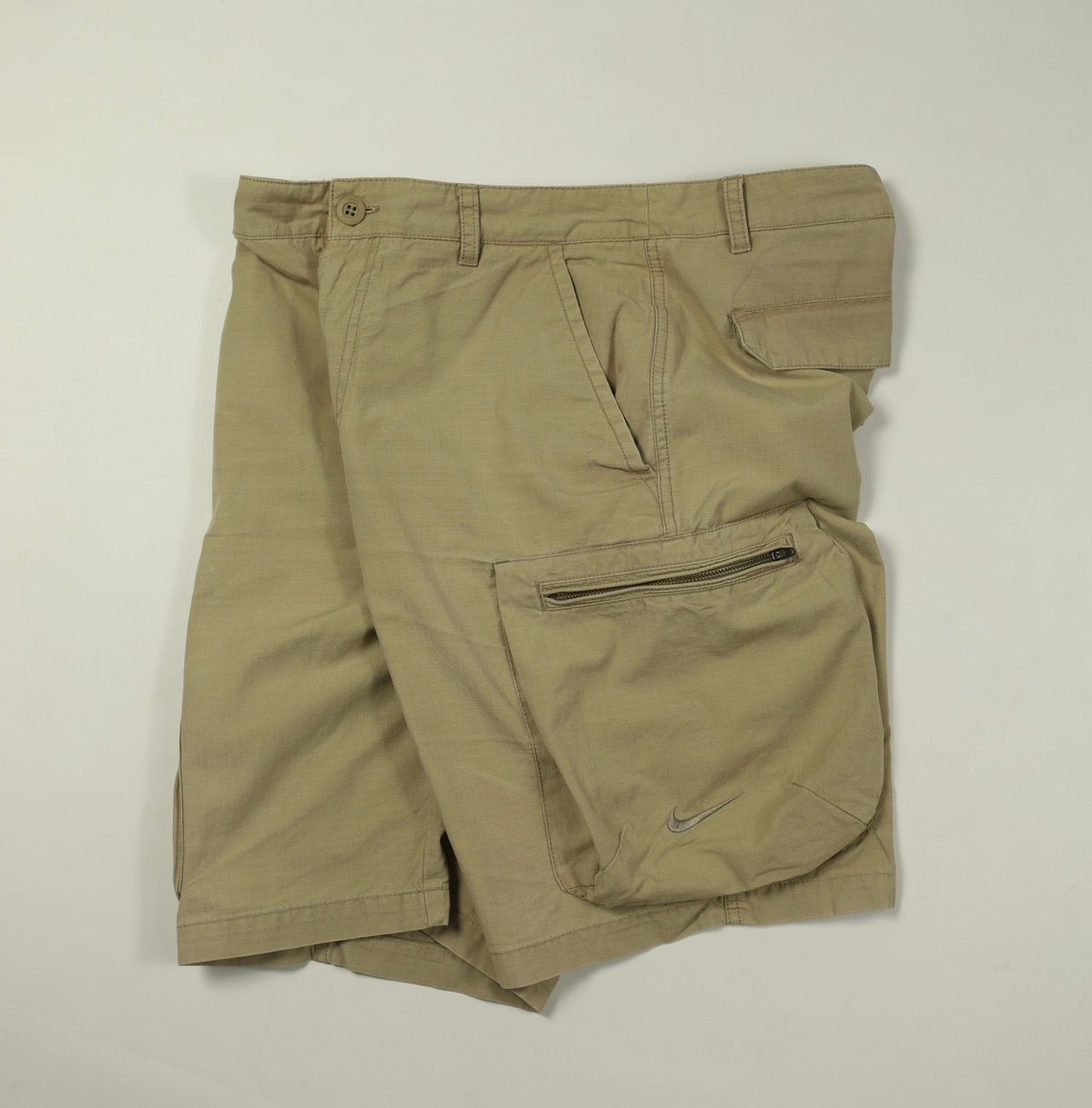 Pre-owned Nike Vintage  Cargo Shorts In Cream