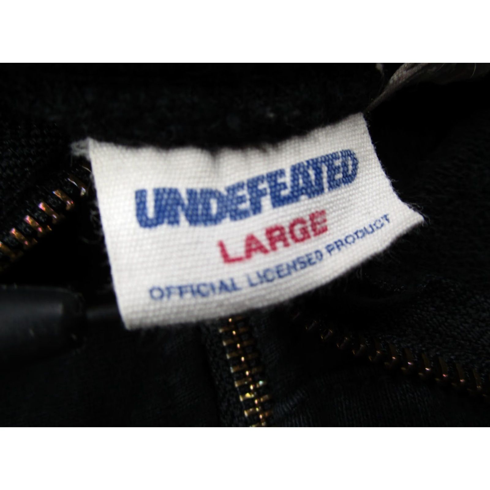 Undefeated Undefeated Hoodie Mens Large Black Full Zip Heavyweight Logo Badge Size US L / EU 52-54 / 3 - 3 Thumbnail