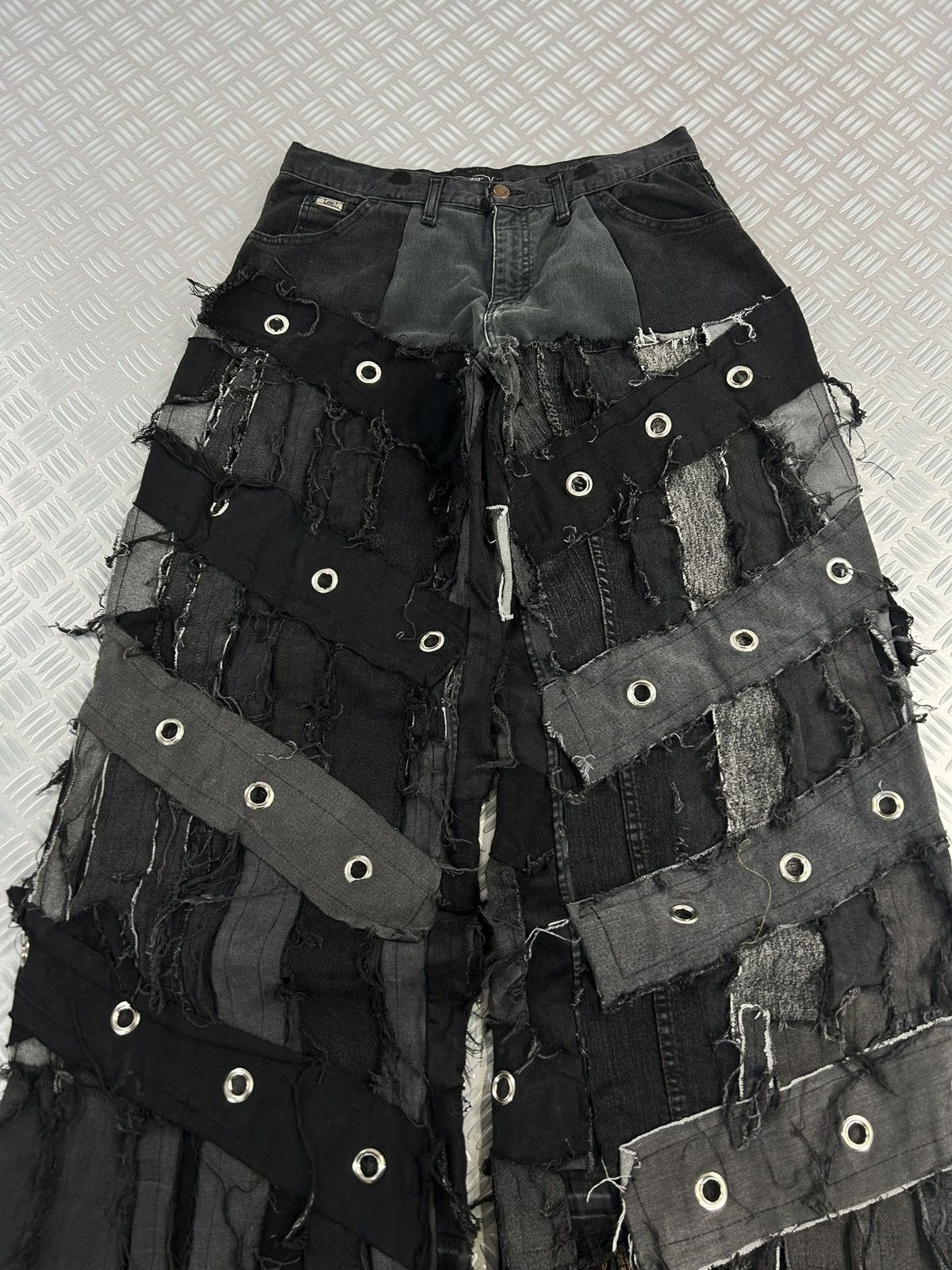 Designer Custom baggy jeans handmade distressed patchwork opium punk Size US 32 / EU 48 - 6 Thumbnail