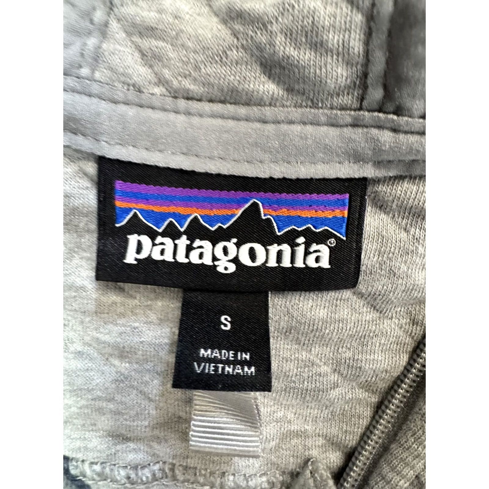Patagonia VINTAGE Patagonia Women's Quilt Hoody Jacket Gray XS? Size S / US 4 / IT 40 - 3 Thumbnail