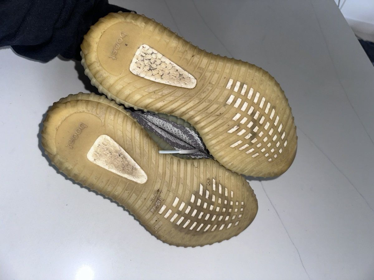 Yeezy ADIDAS YEEZY BOOST 350 V2 BLUE TINT SIZE 7 Size US 7 / EU 40 - 6 Thumbnail