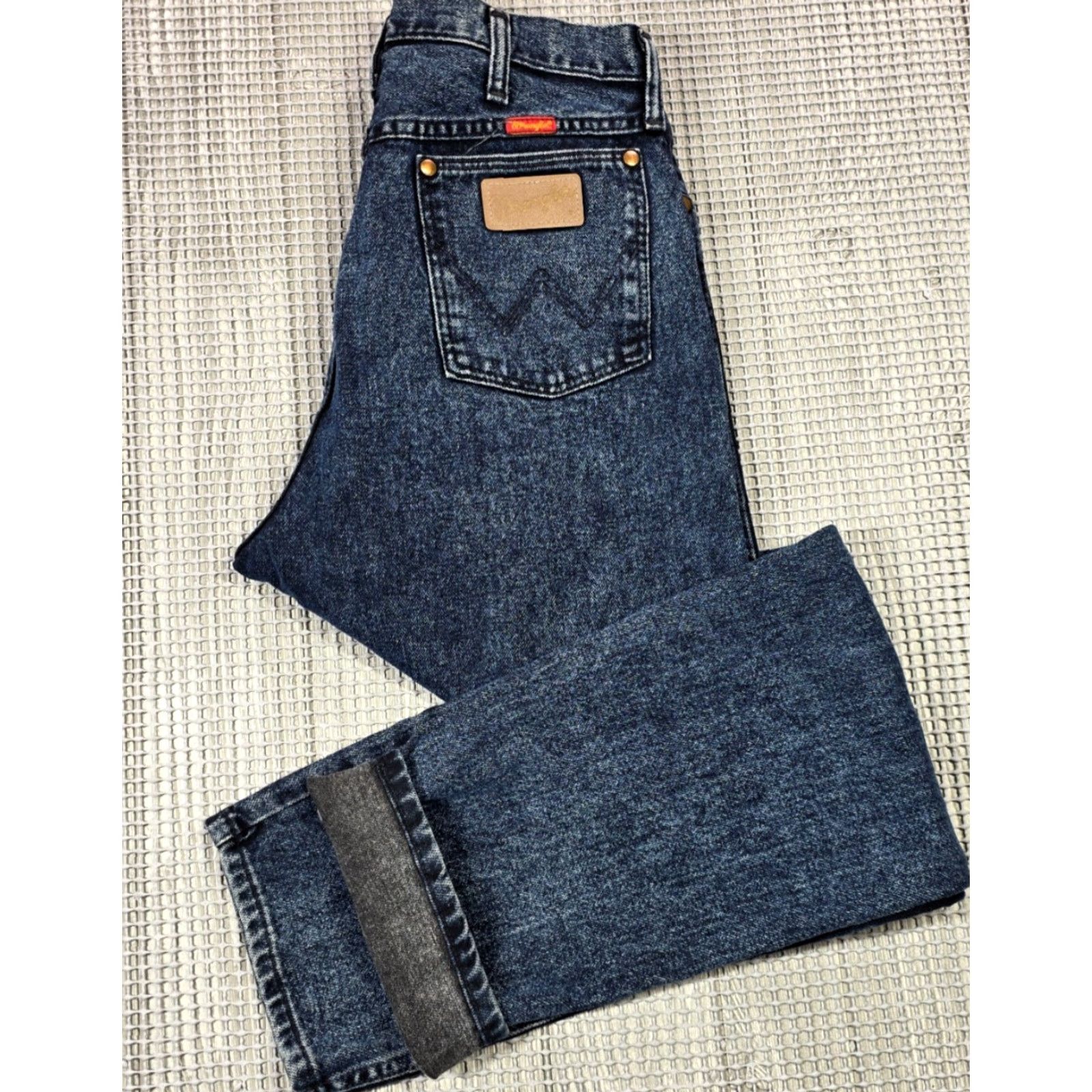 Wrangler Vtg 90s Wrangler Mom Jeans Womens 13 High Waist Rancher USA 30x32 Indigo Wash Wrangler Cowboy Cut Denim Jeans 30 IN Waist Slim Fit Women’s Size 34" / US 12 / IT 48 - 2 Thumbnail