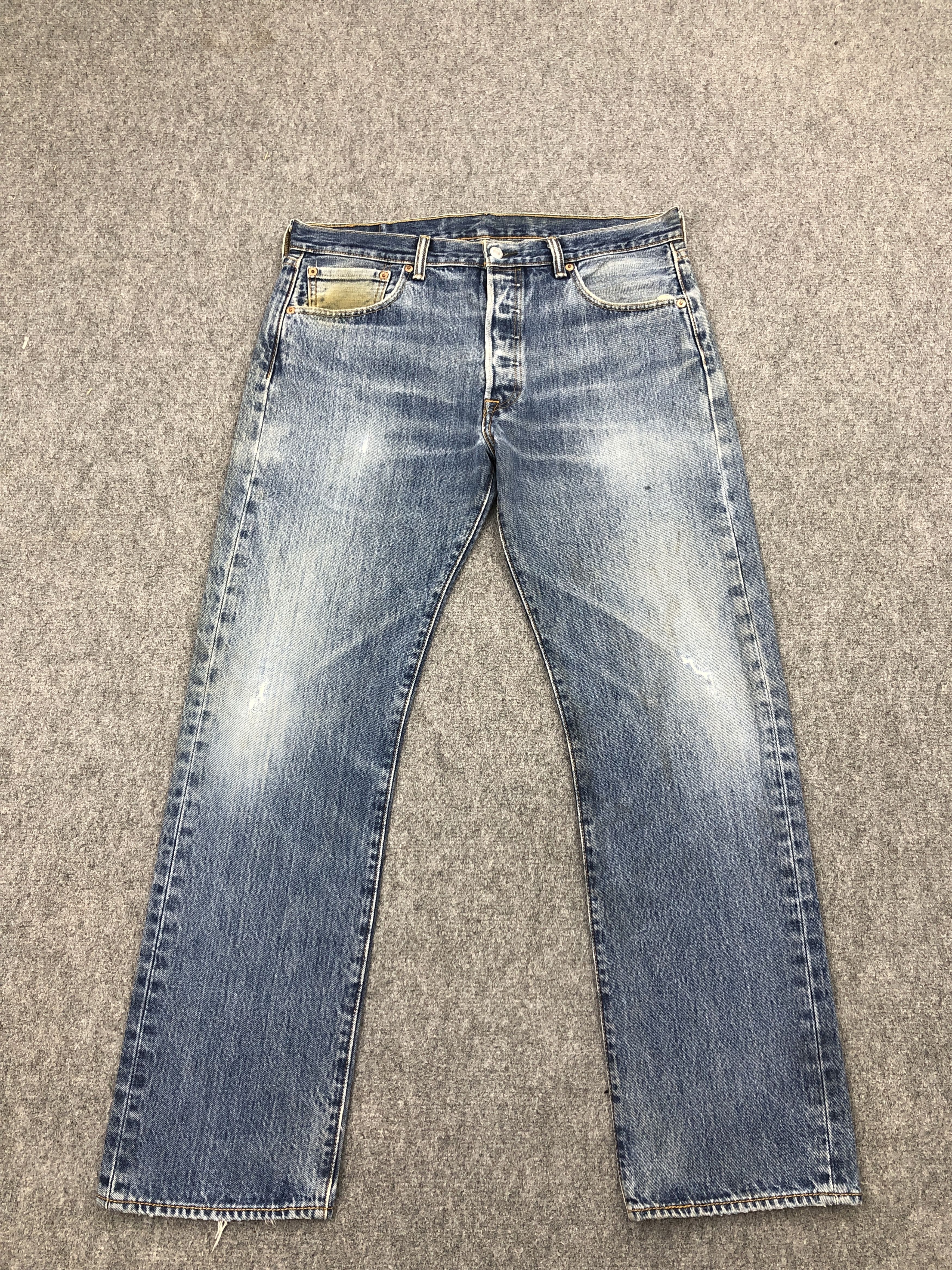 Levi's × Vintage Vintage Levis 501 Blue Denim Jeans Size US 34 / EU 50 - 1 Thumbnail