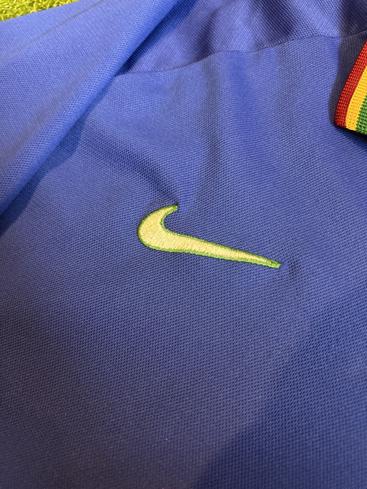 Nike 97/98 Portugal Away Shirt Size US L / EU 52-54 / 3 - 6 Thumbnail