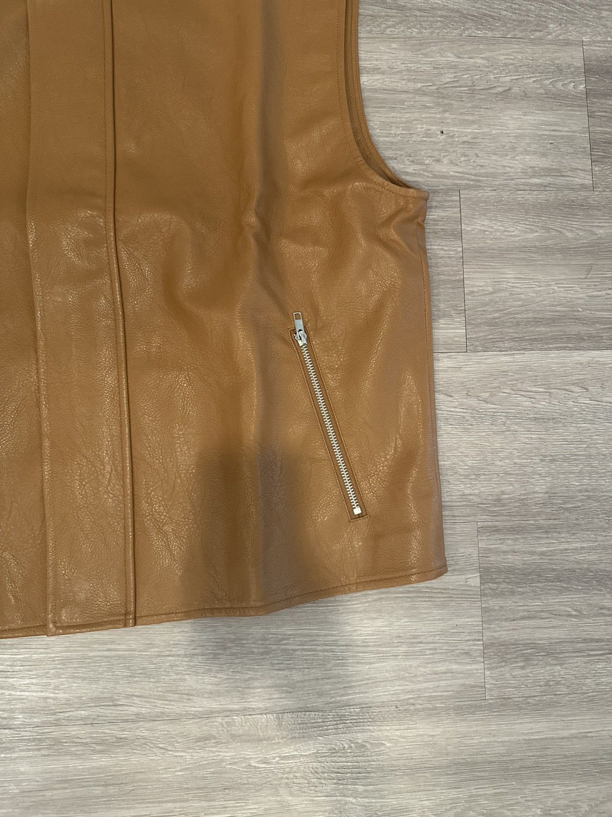 Other SUBJECTIVE PORTFOLIO- BROWN LEATHER SLEEVELESS VEST Size US L / EU 52-54 / 3 - 2 Thumbnail