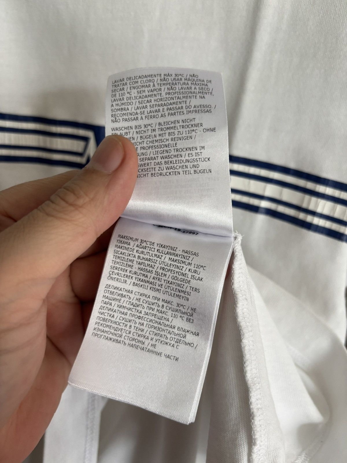 Moncler Moncler Chest Stripe Logo Tee Size US M / EU 48-50 / 2 - 10 Thumbnail