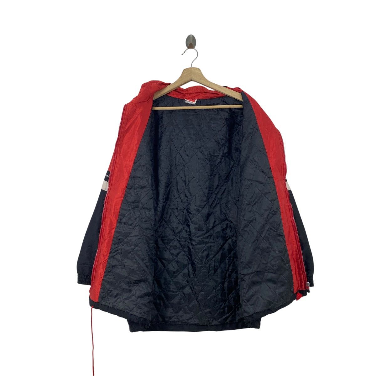 Vintage Vintage WILSON Hooded Windbreaker Jacket Big Logo Spell Size US XL / EU 56 / 4 - 8 Thumbnail