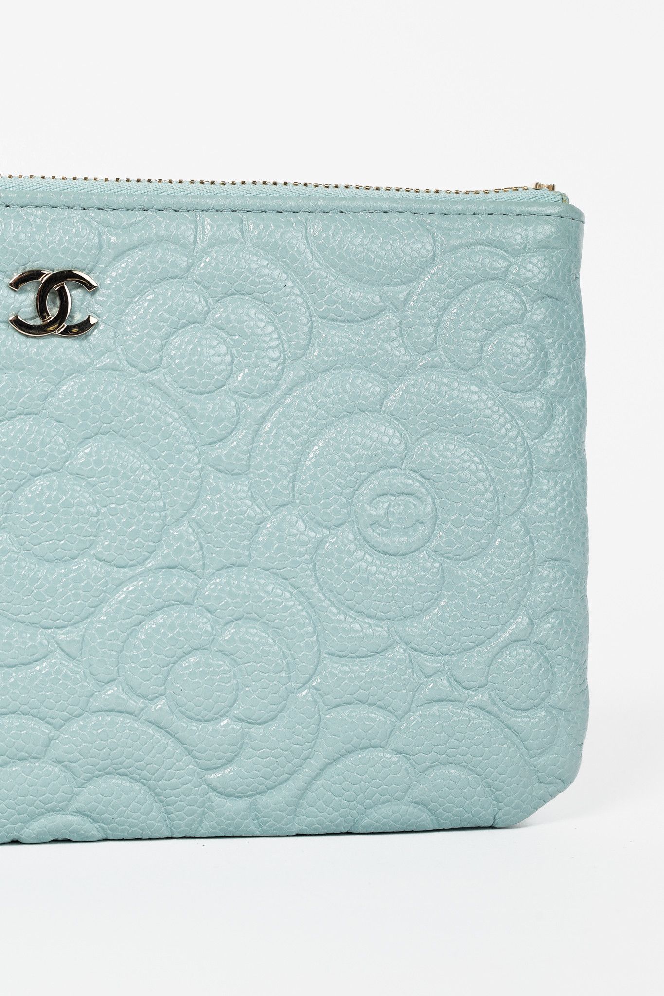 Chanel Chanel Light Blue Caviar Camellia-Embossed Small O-Case Size ONE SIZE - 5 Thumbnail