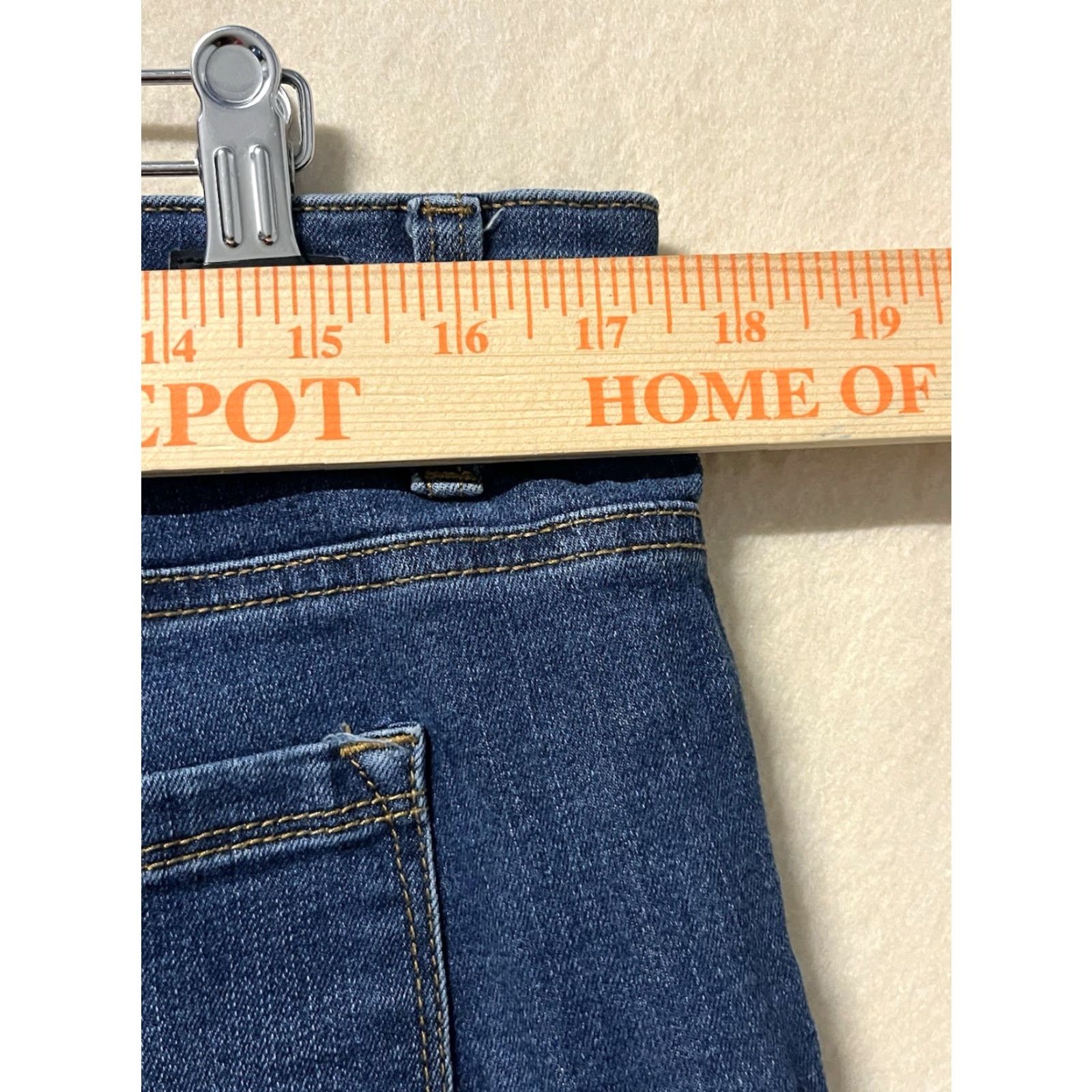 Jones New York Jones New York Women's Jeans Denim Straight Leg Day Jeans Size 12 Blue See Pics Size 34" / US 12 / IT 48 - 3 Thumbnail