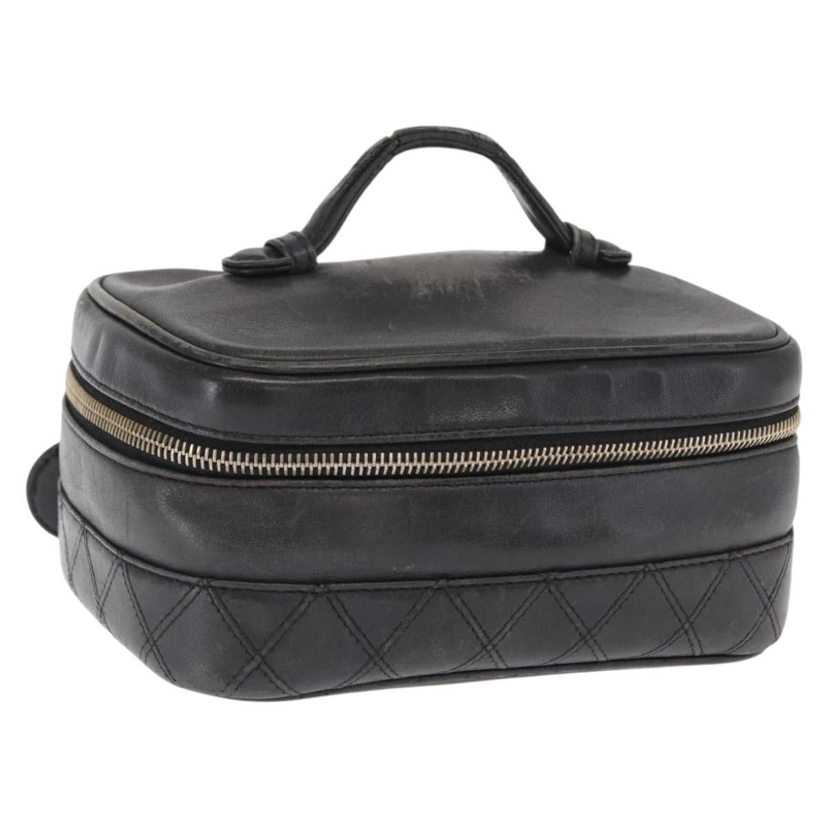 Chanel Chanel Bicolore Vanity Handbag Size ONE SIZE - 1 Thumbnail